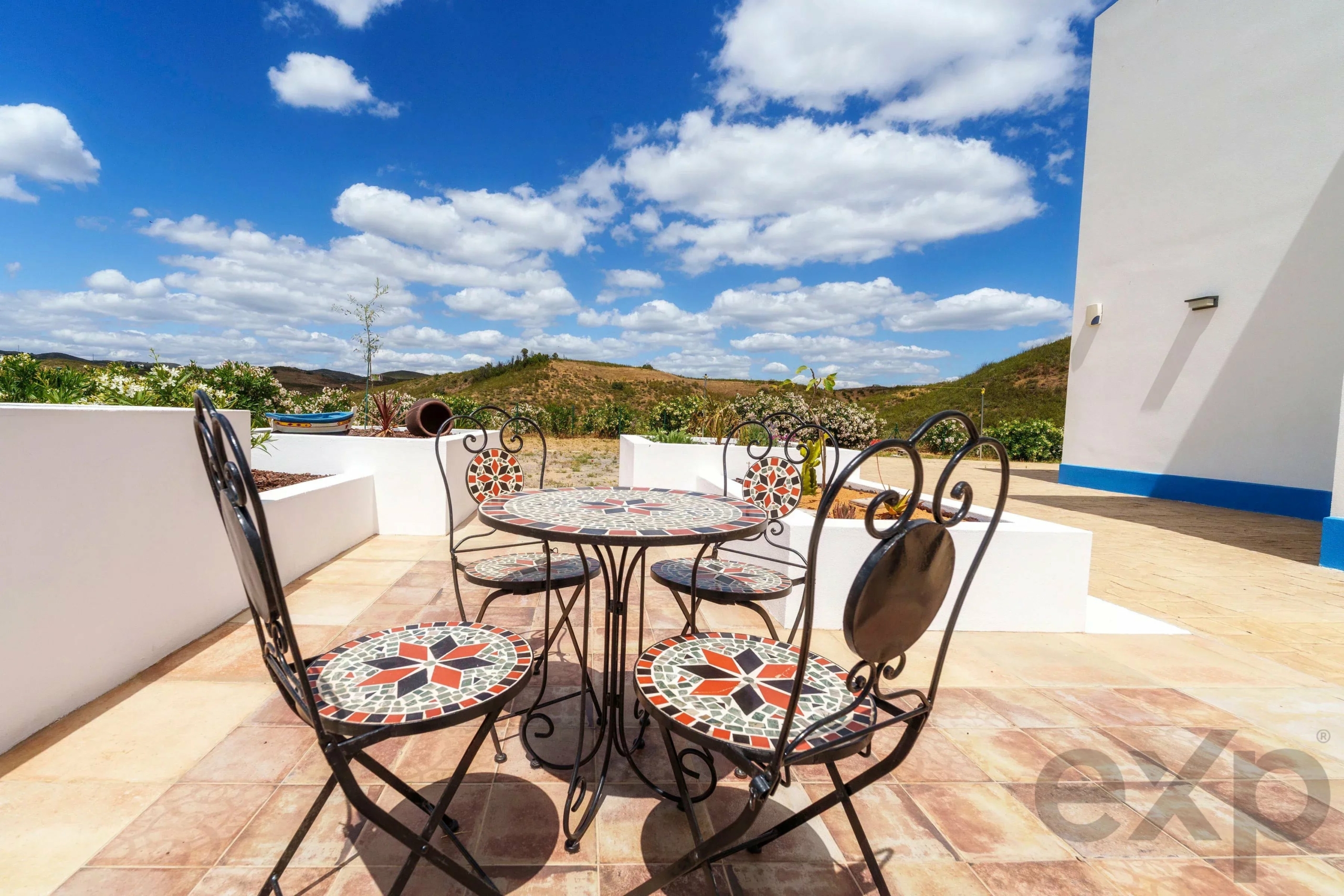 Renovated 5 Bed Countryside Villa with Pool, Panoramic Views, 2 Hectares