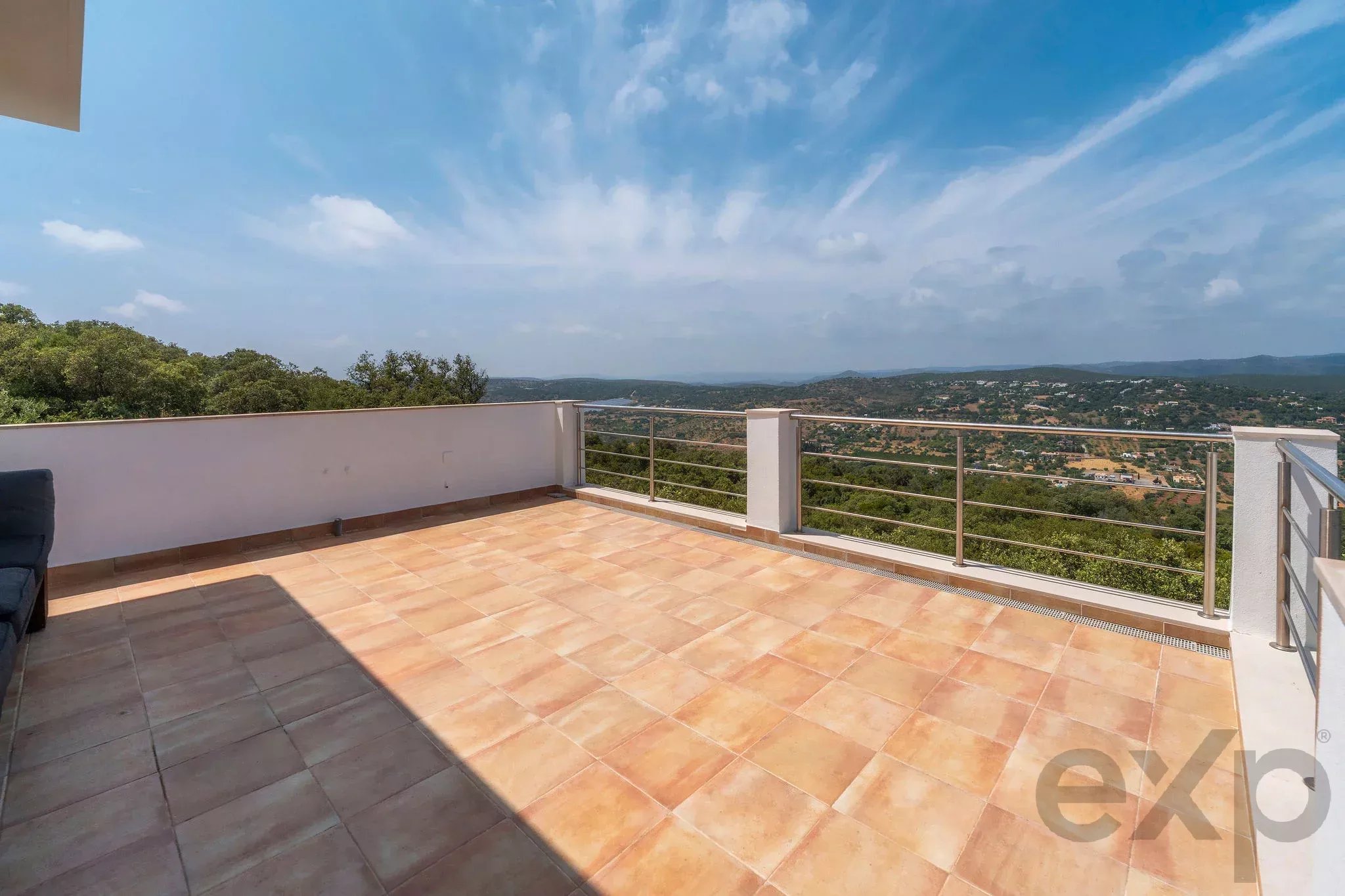 T3 Villa with magnificent views, close to São Bras de Alportel, Loule and Faro
