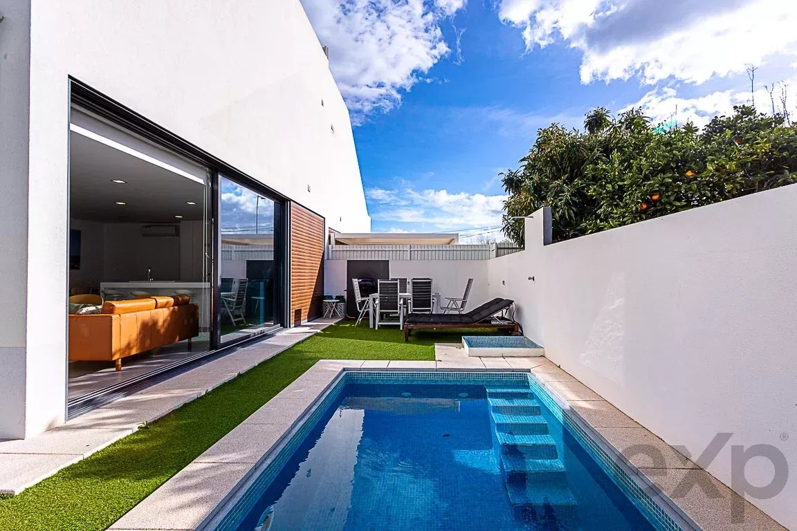 Maison 3 chambres avec piscine privée | Luz de Tavira | Location longue durée | Visites disponibles