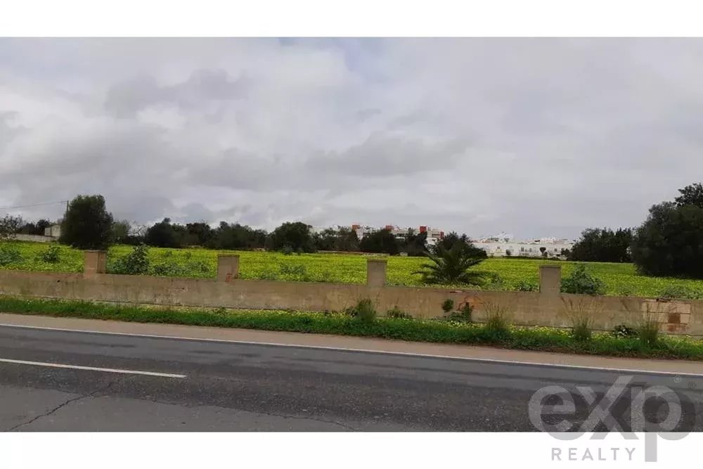 Urban land for sale in Tavira