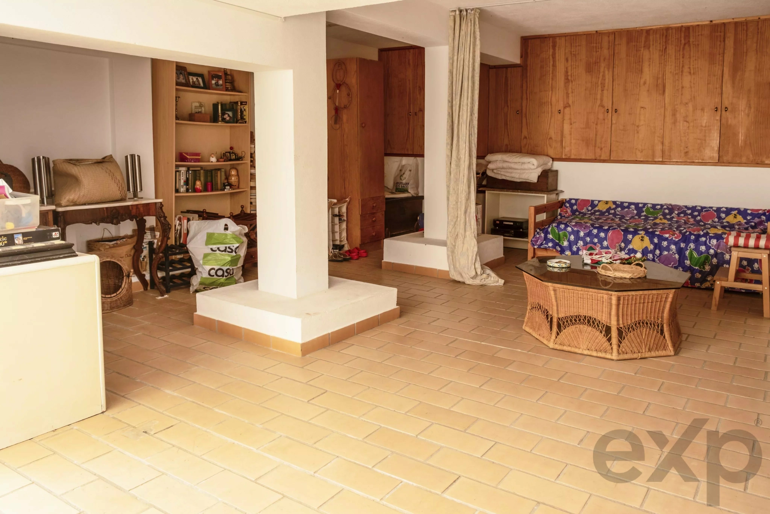 Country house with stunning views over the countryside and sea in the Algarve