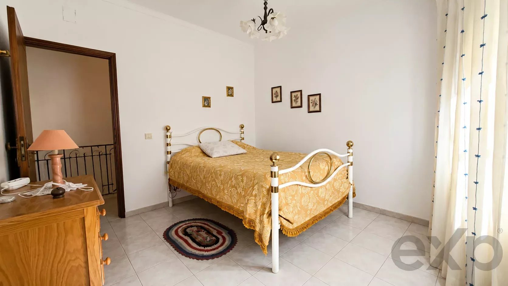 One of the few homes with a garage in the Historic Center of Tavira