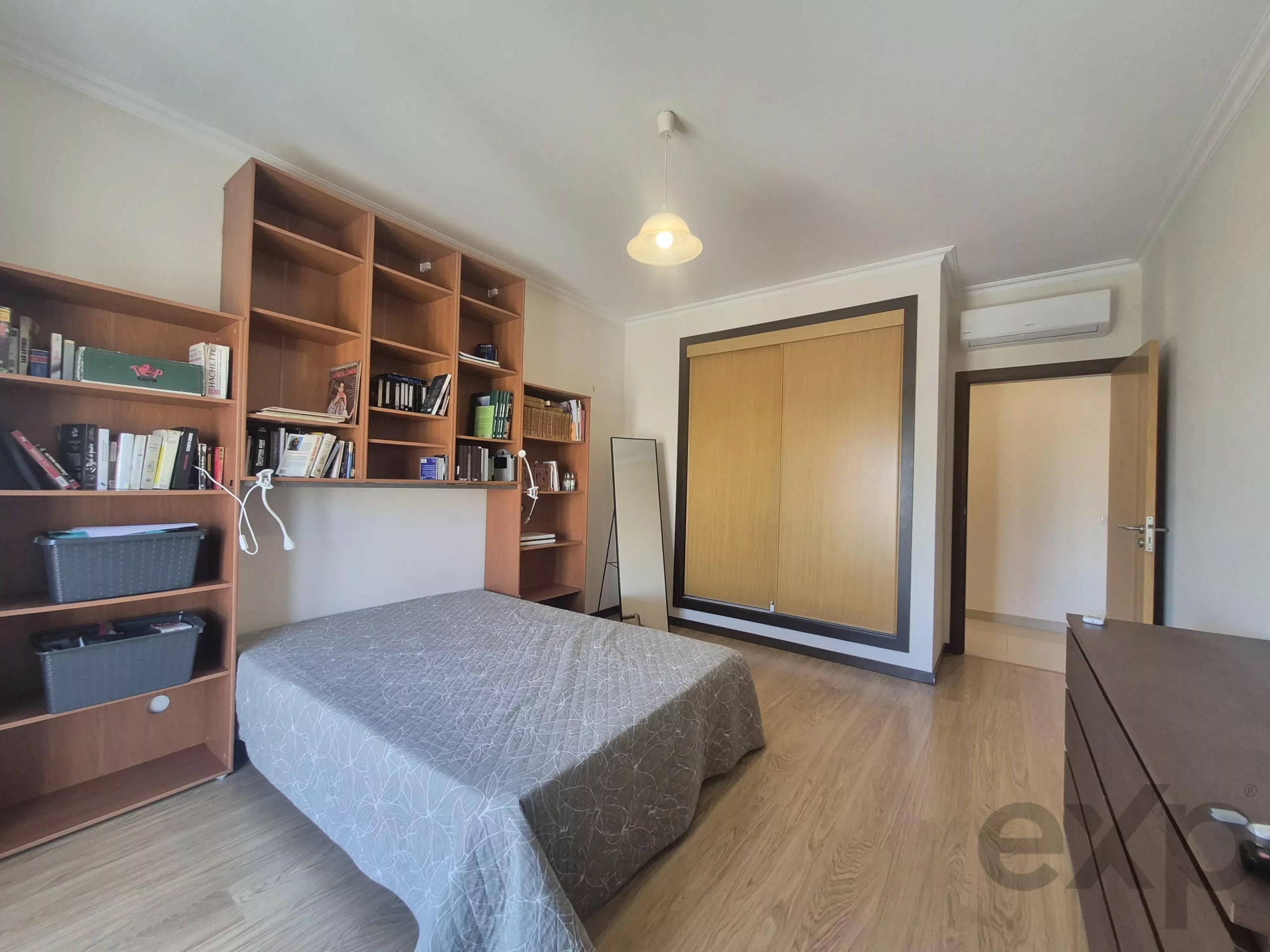 3 Bedroom Apartment, duple garage, Ferragudo area.