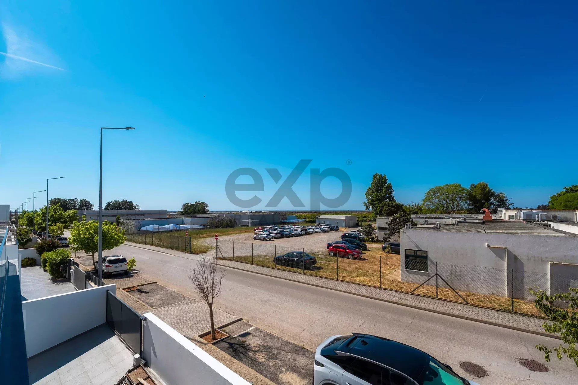 Contemporary Newly Built T6 Villa by Tavira Waterfront