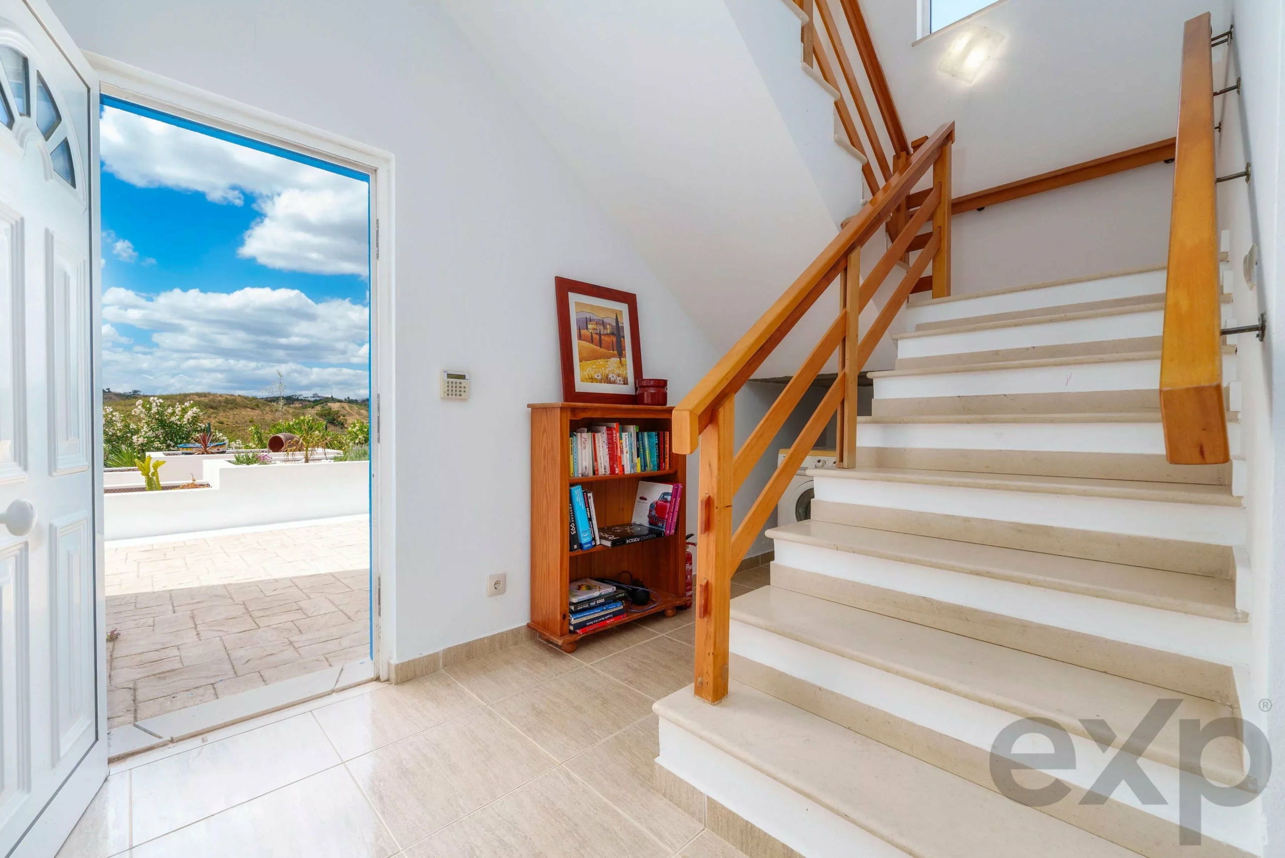 Renovated 5 Bed Countryside Villa with Pool, Panoramic Views, 2 Hectares