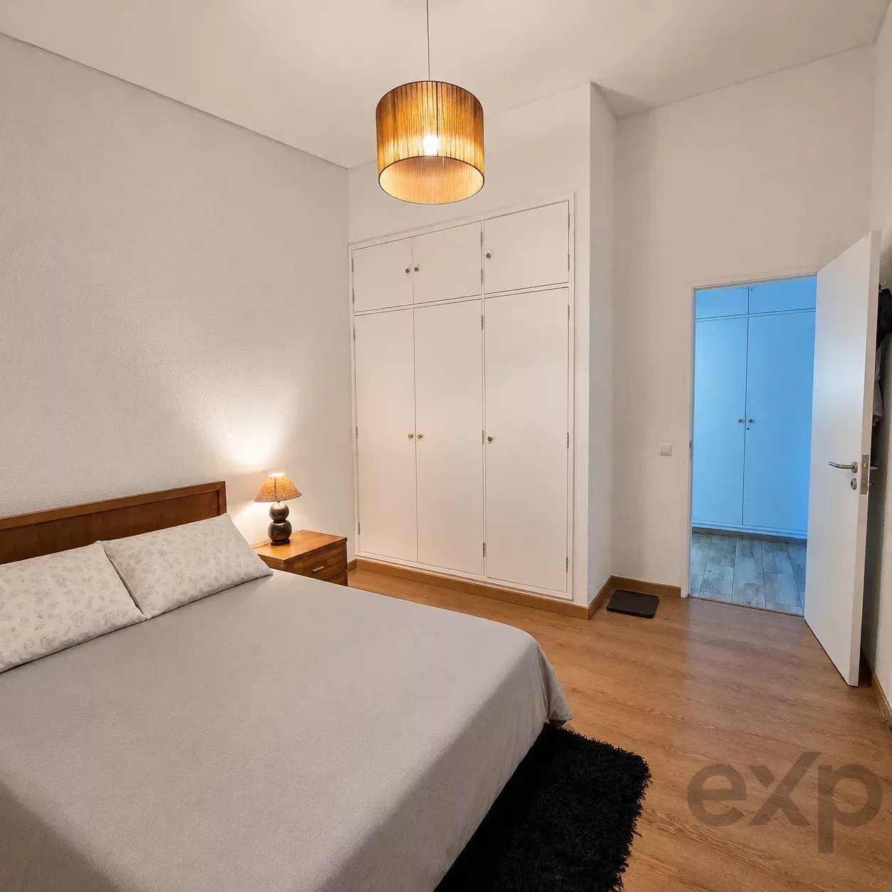 Apartamento T1+1 com Vista para a Ria Formosa