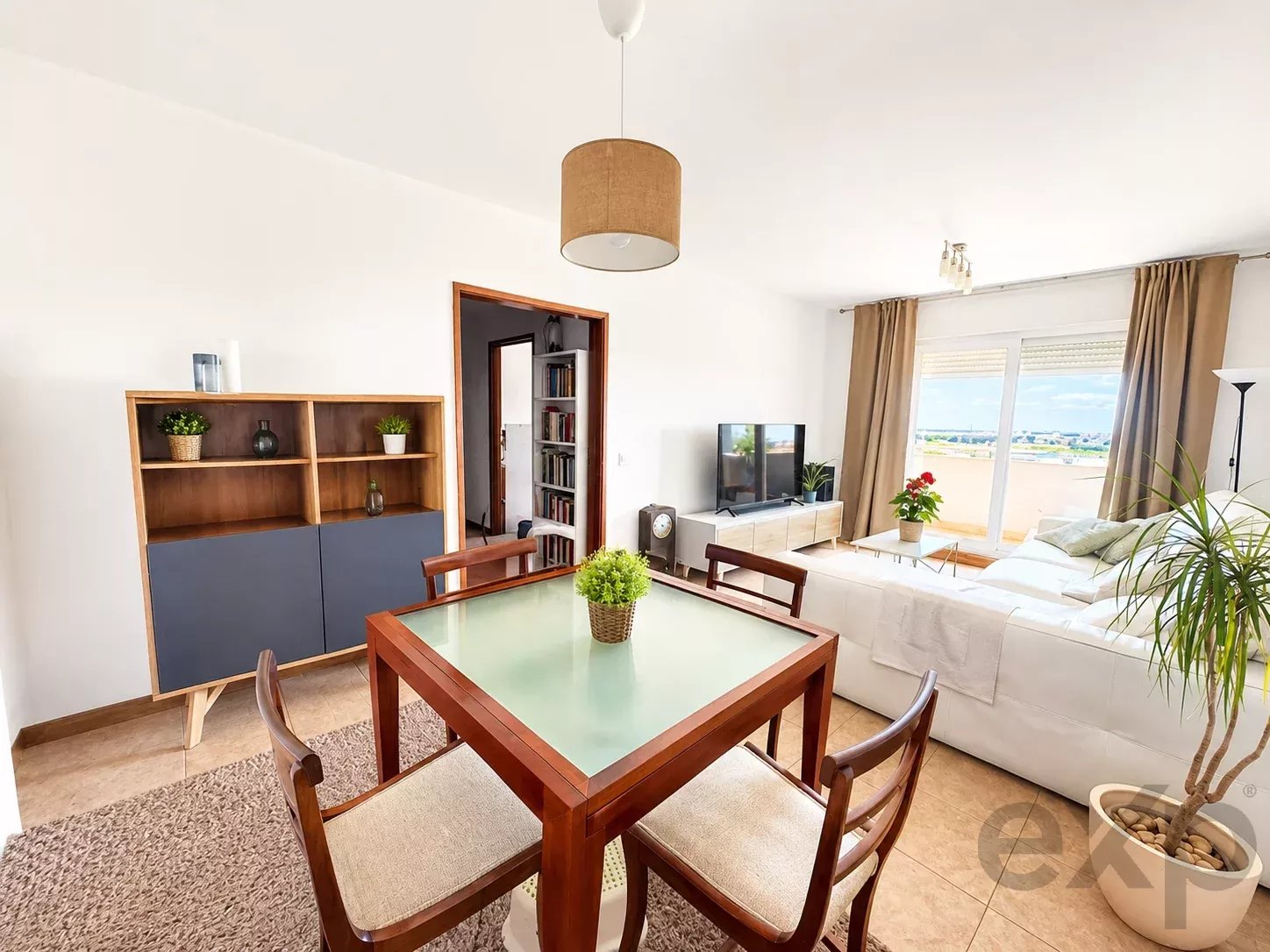 Elegant 3-Bedroom Apartment with Stunning Views over the Ria Formosa