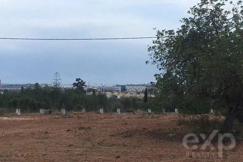 Urban land for sale in Tavira