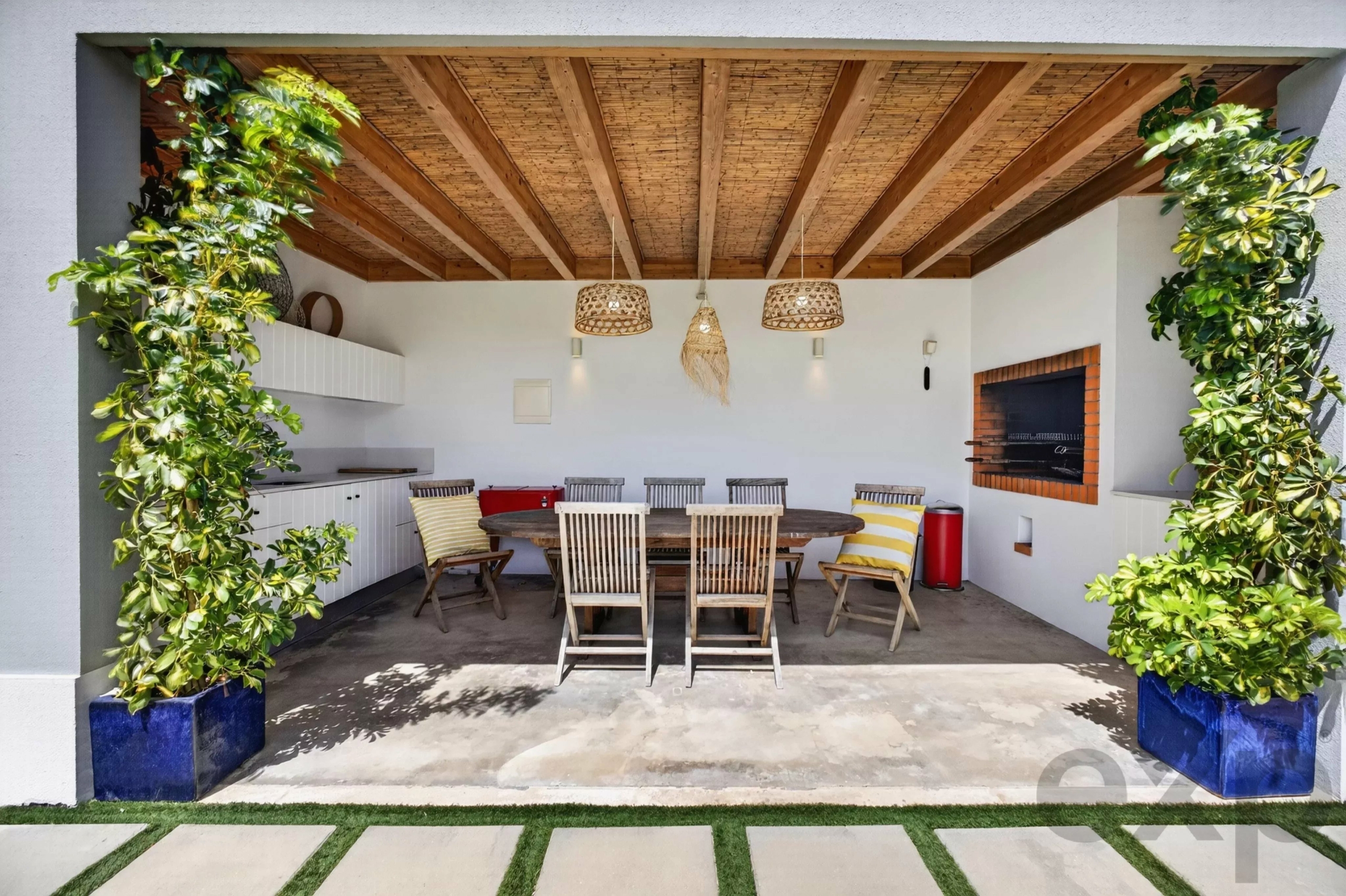 Luxury Single-Story Villa | 250 m² | 4 Bedrooms + Office | Private Pool | 2+ hectares | Vale da Rosa, Estoi, Faro