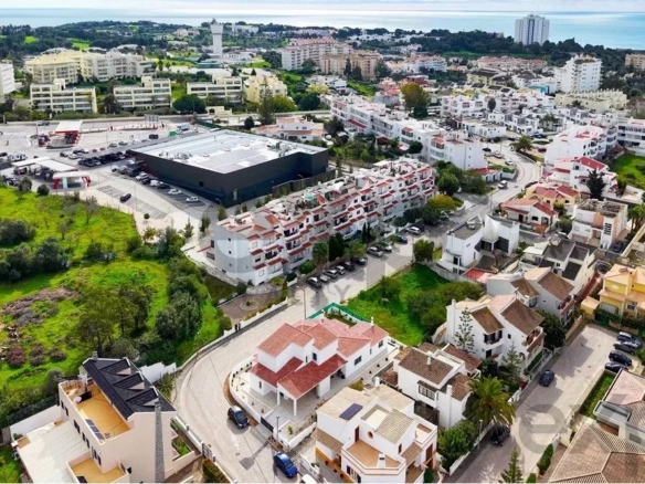 New T4 villa 5 min car to the Beach.