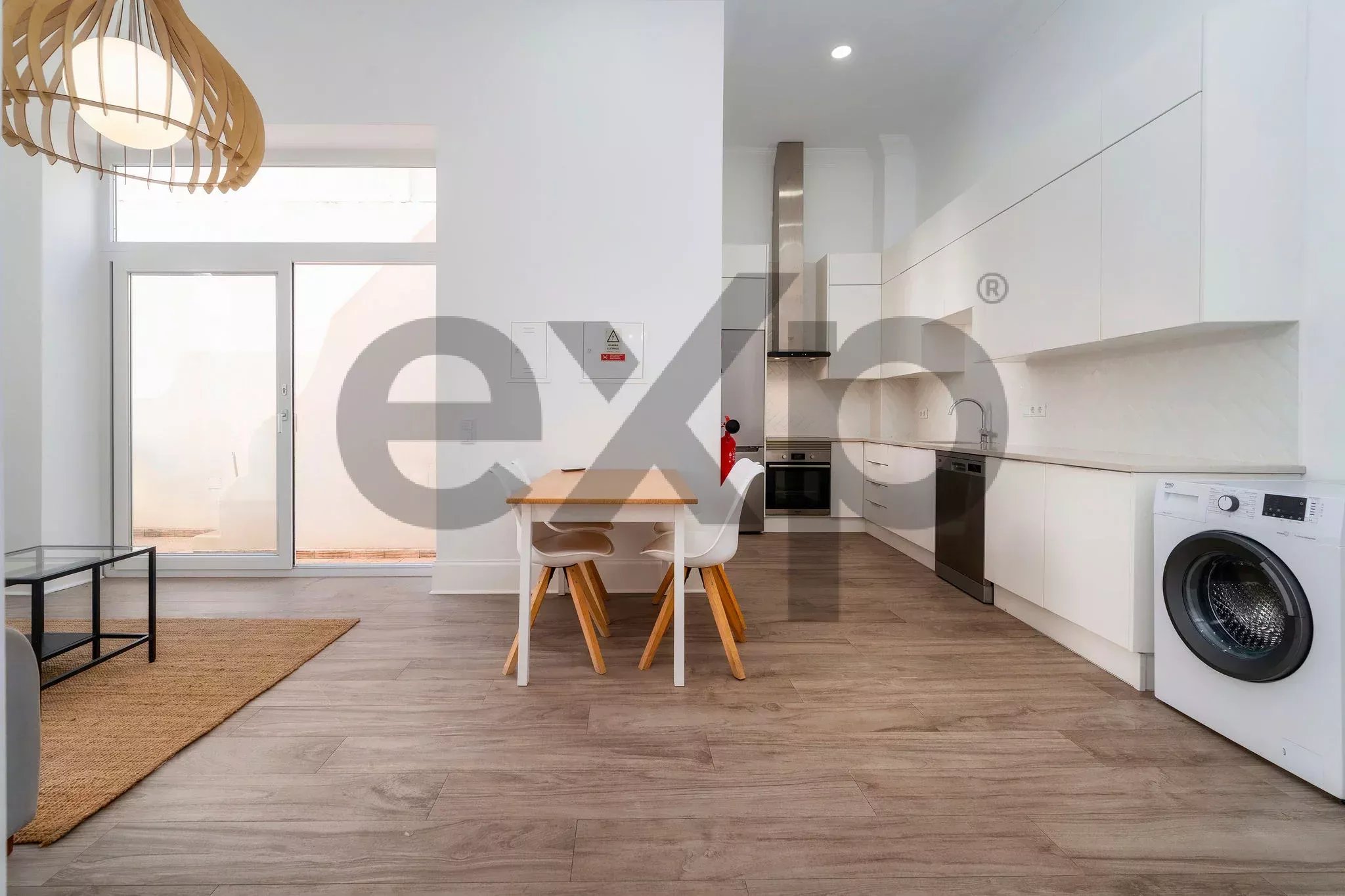 Stunning Large Townhouse in the Heart of Olhão