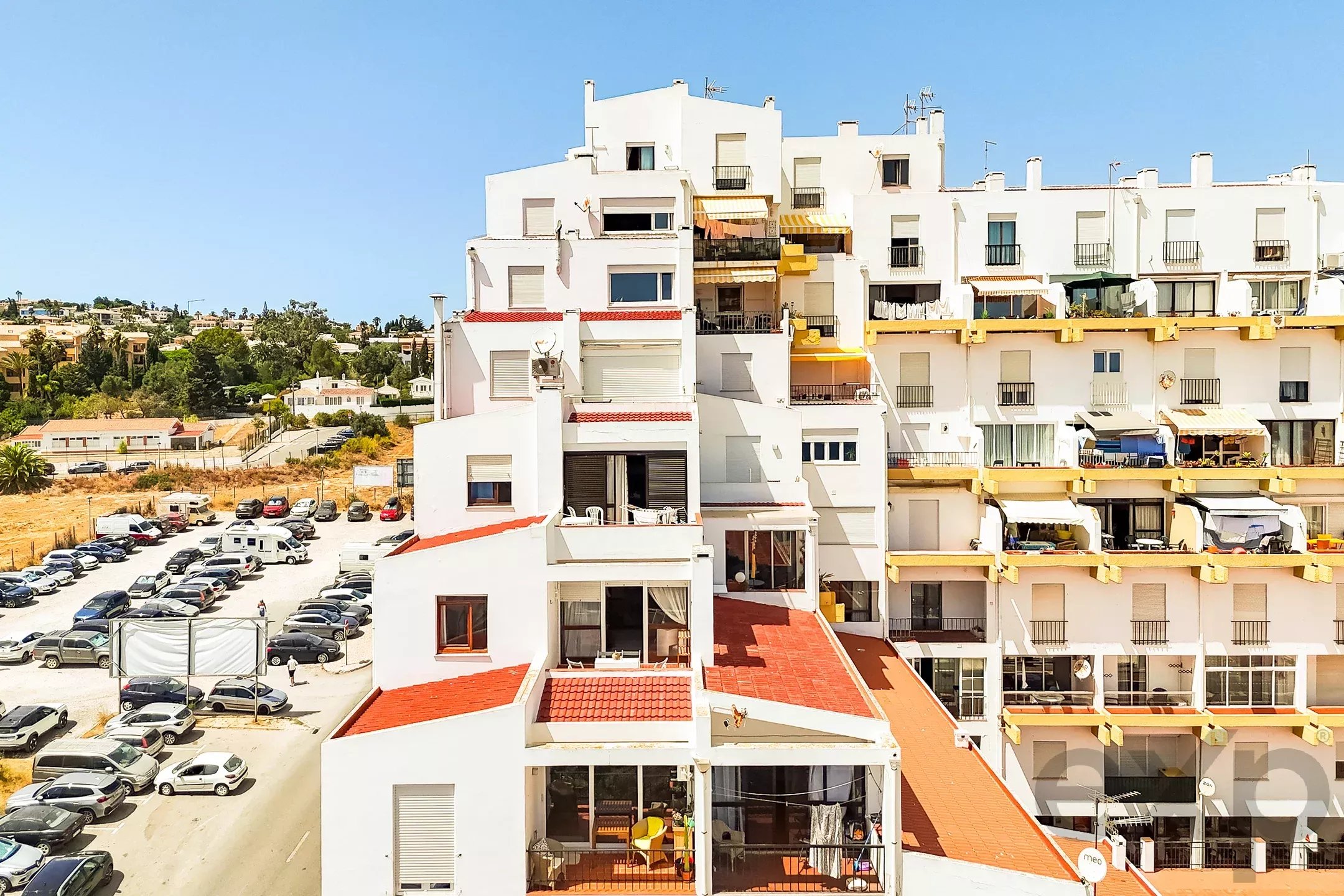 Rare 3-Bedroom Apartment with Sea Views in Praia da Luz
