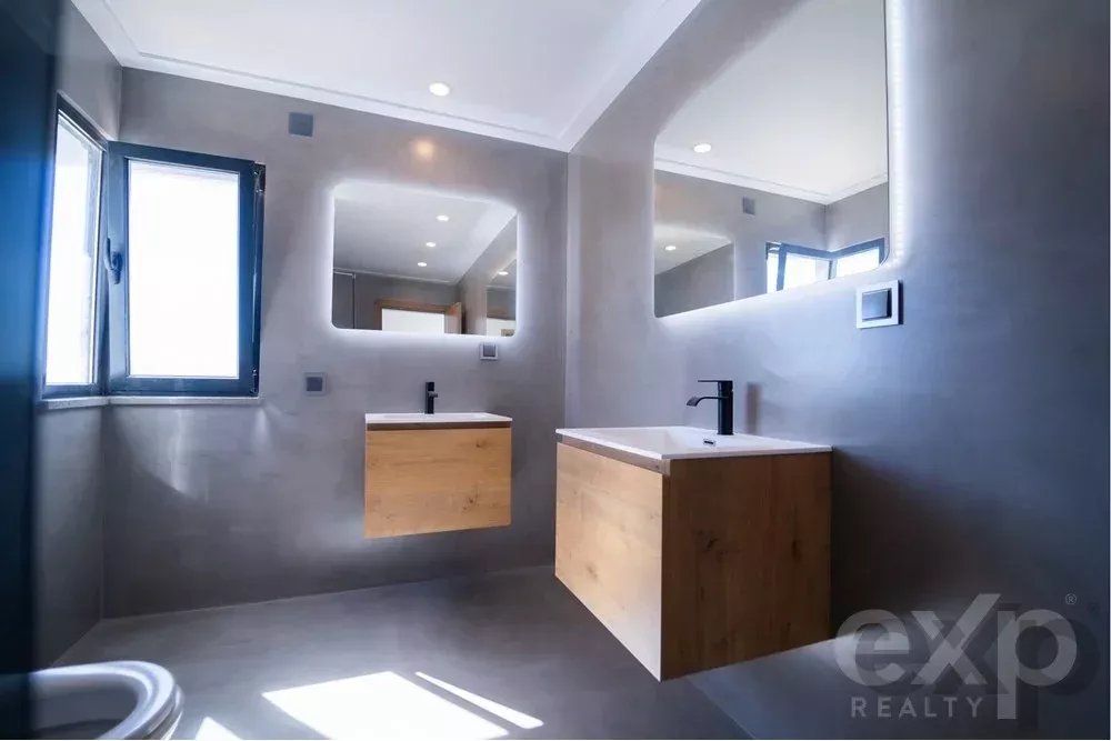 5 Bedroom Villa in Fonte Santa – Quarteira