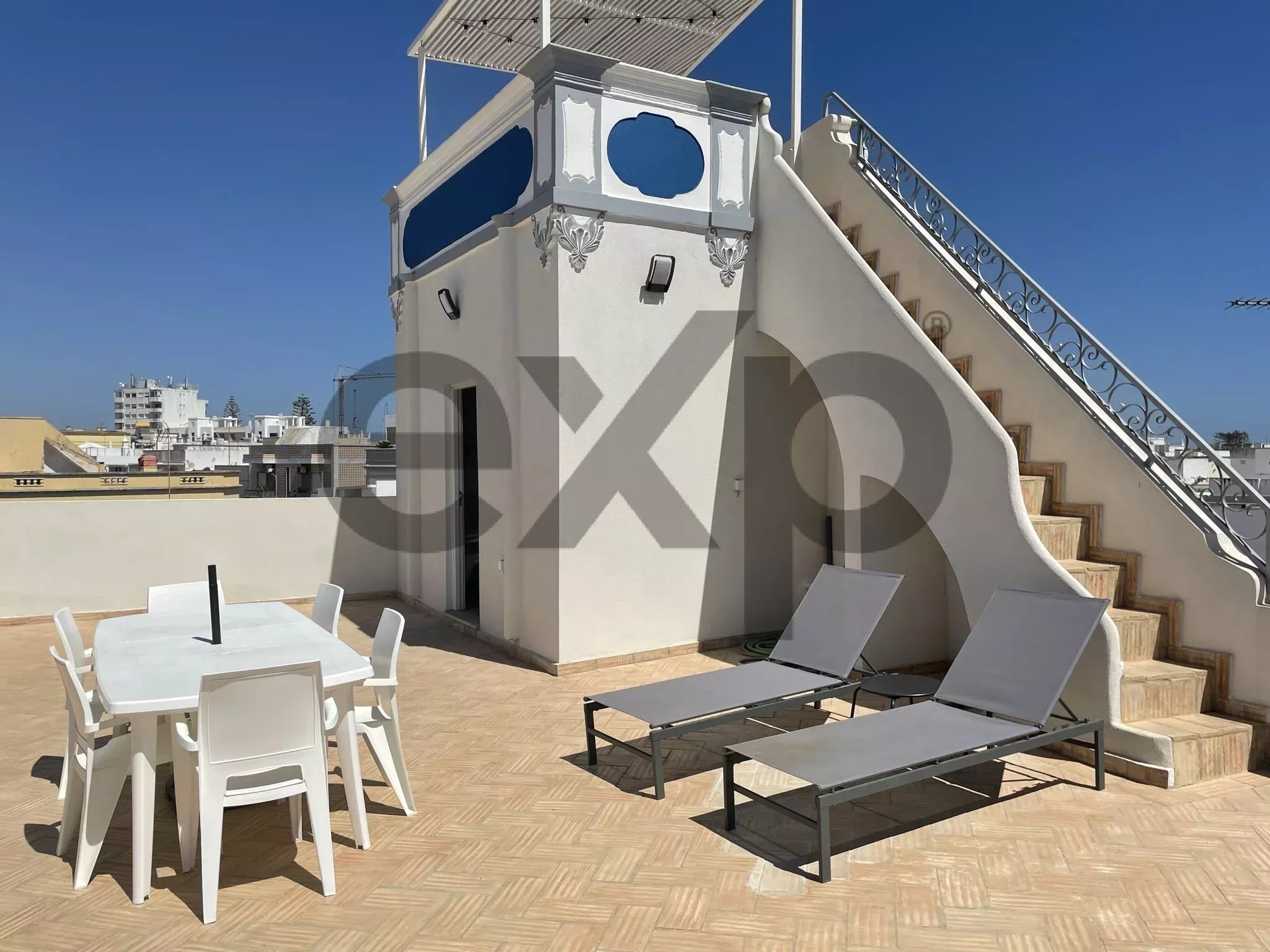Stunning Large Townhouse in the Heart of Olhão