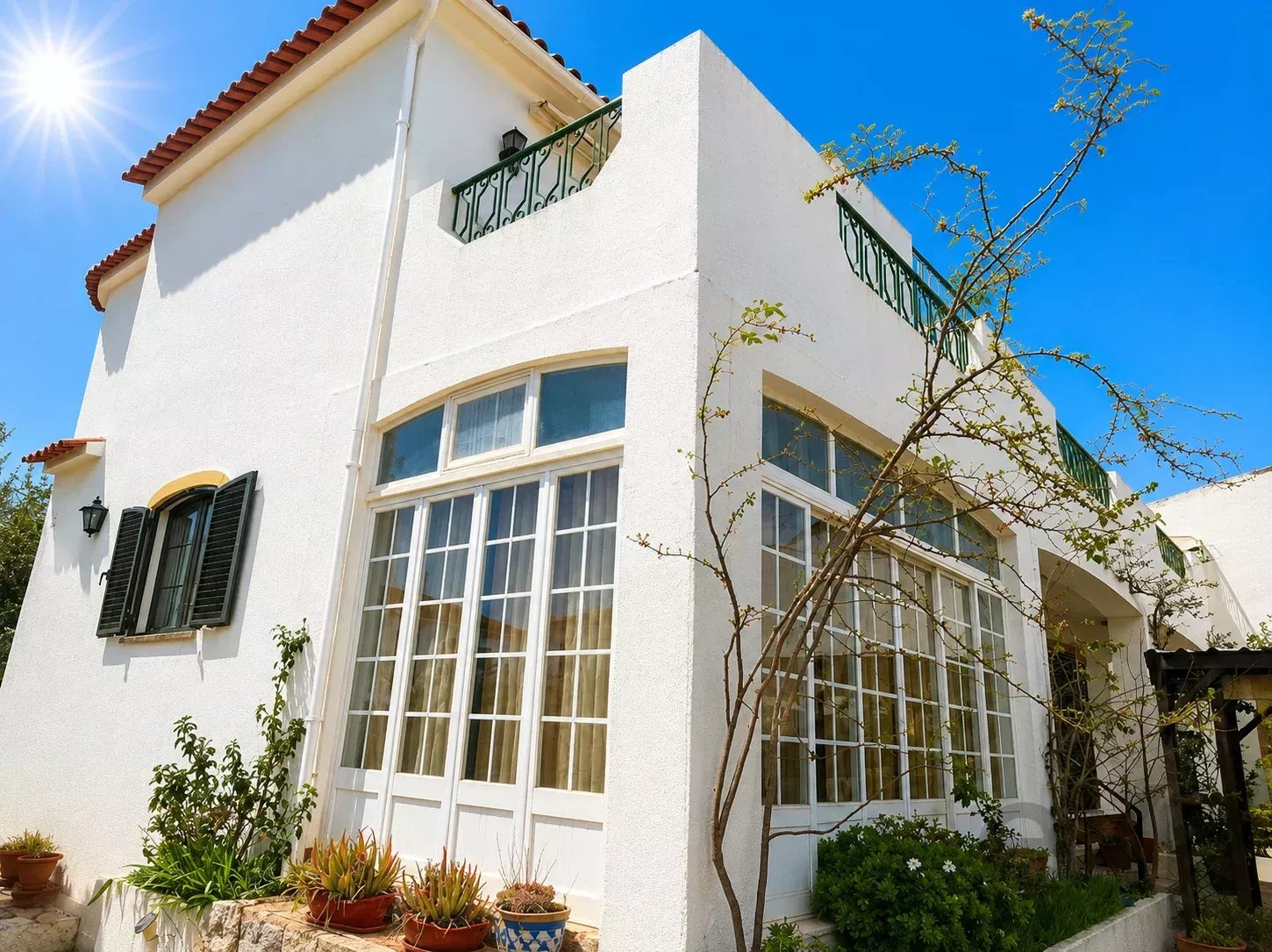 5-Bedroom House, Altura