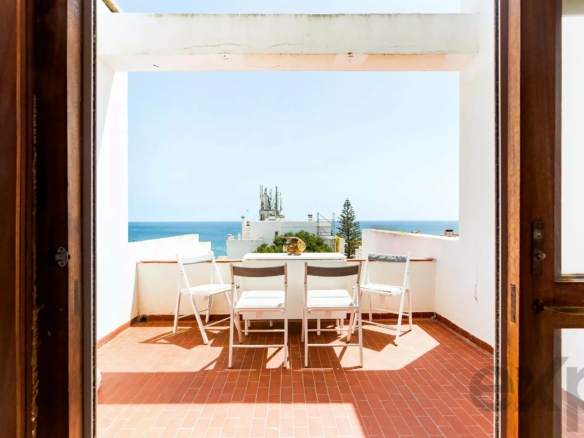 Rare 3-Bedroom Apartment with Sea Views in Praia da Luz
