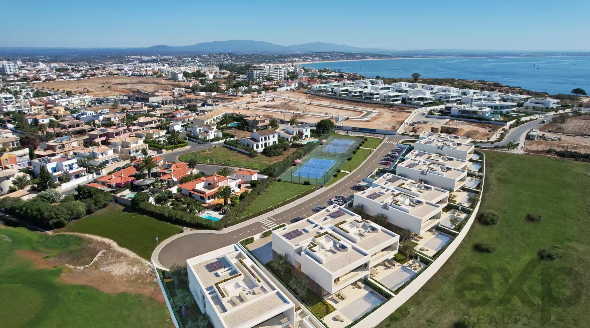 Brand New 4-Bed Ocean View Villa With Pool In Spectacular Location