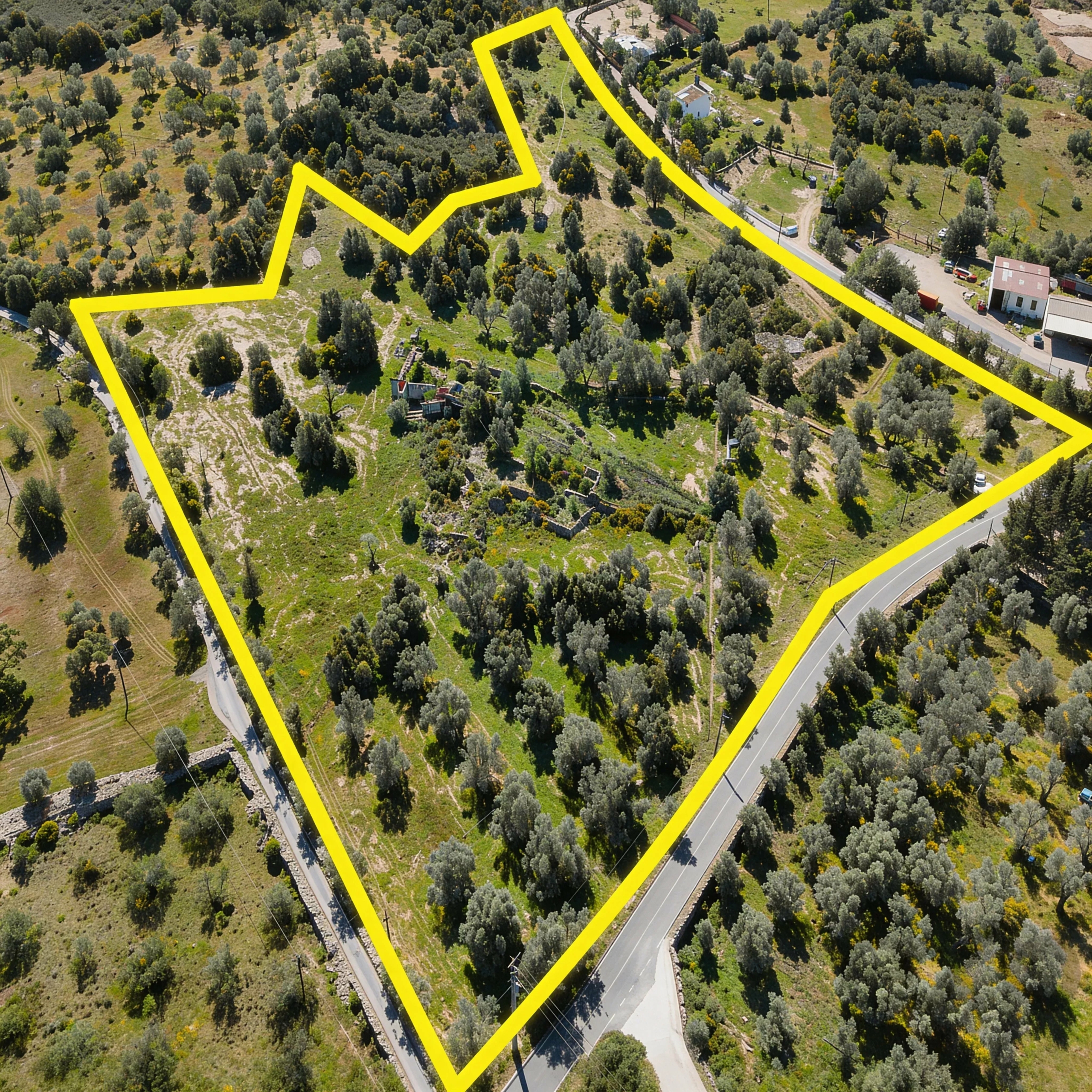 Algarve (mountain range) – Land with Ruin with Approved Project