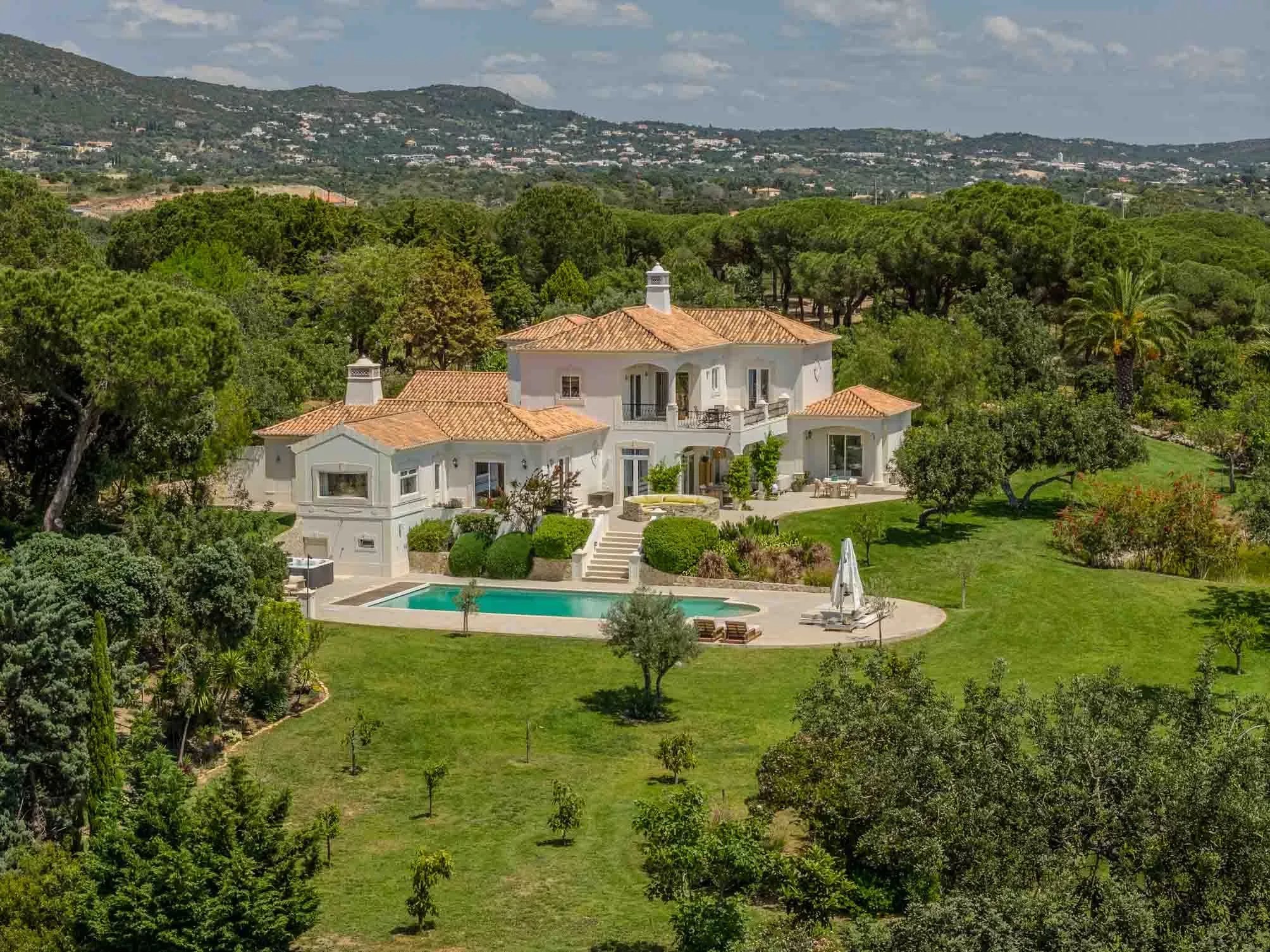 The Most Exclusive Private Estate In The Golden Triangle, Almancil