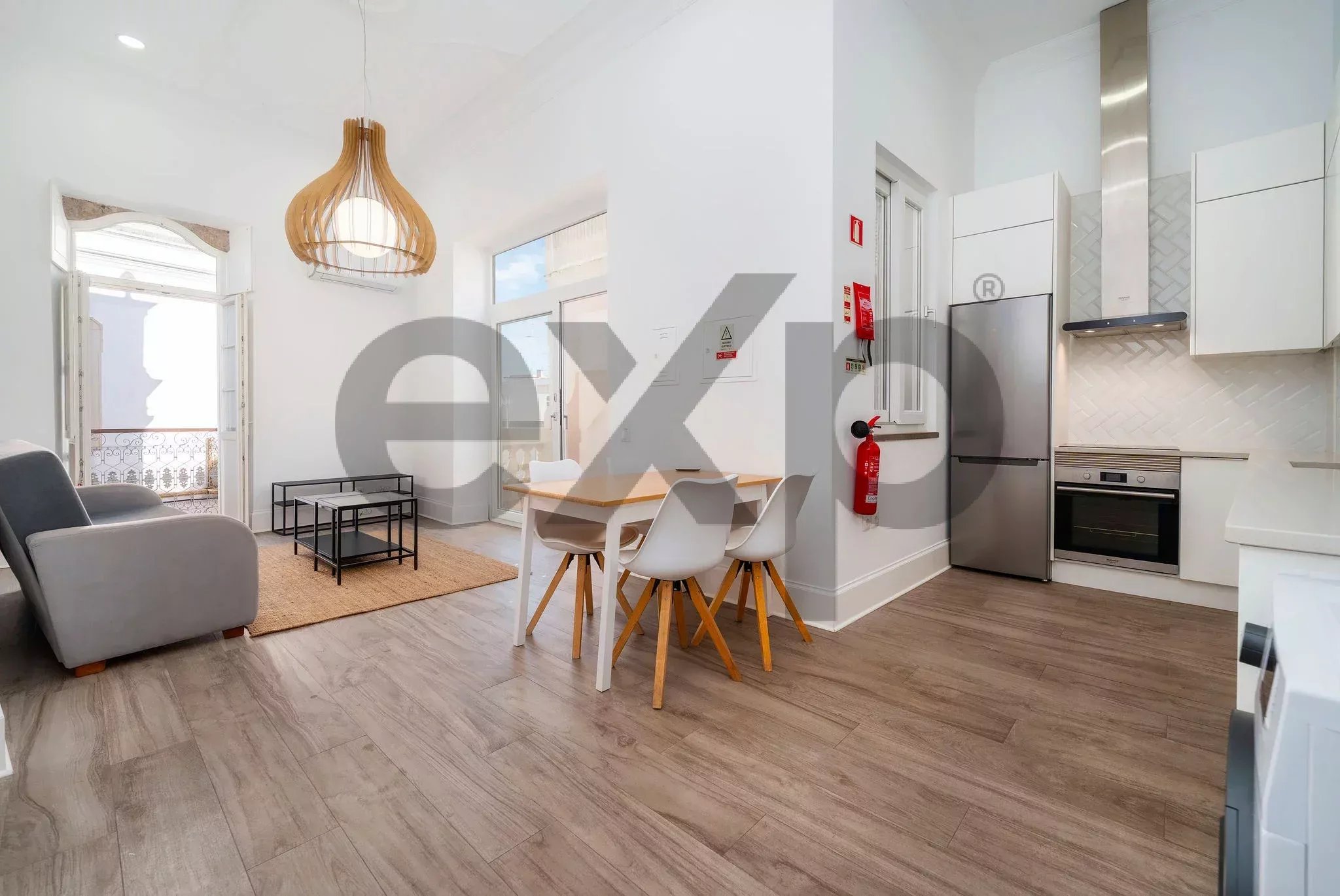 Stunning Large Townhouse in the Heart of Olhão