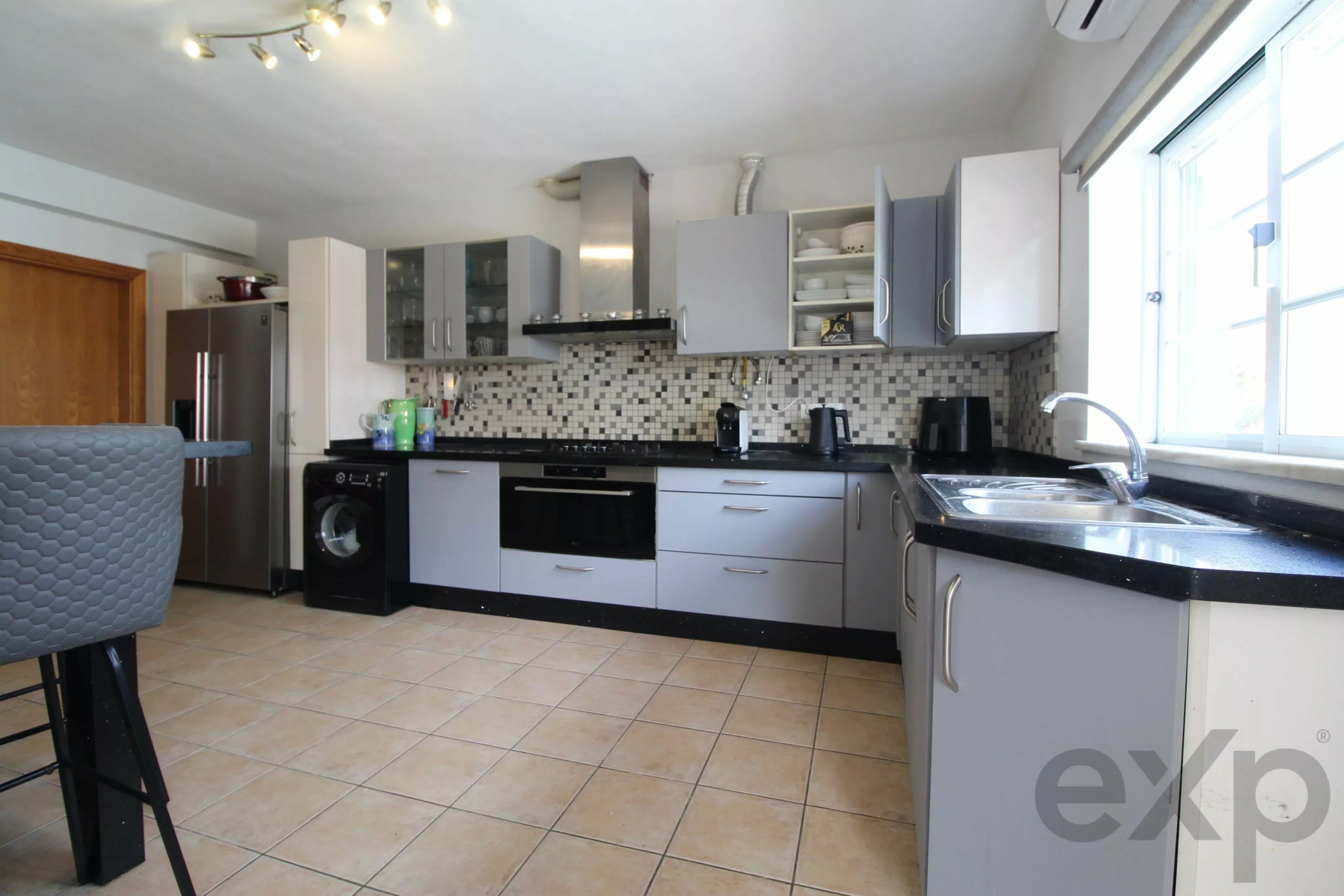 3 Bedroom Villa with Guadiana River Views, Pool & Golf Simulator