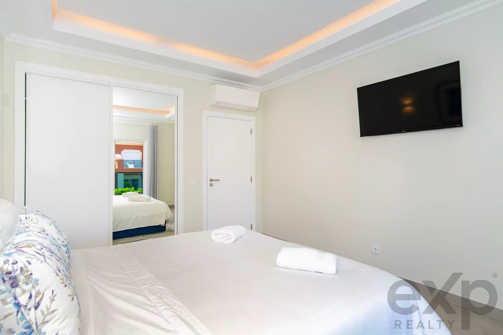 T2 moderno num resort de golfe e spa perto de Lagos