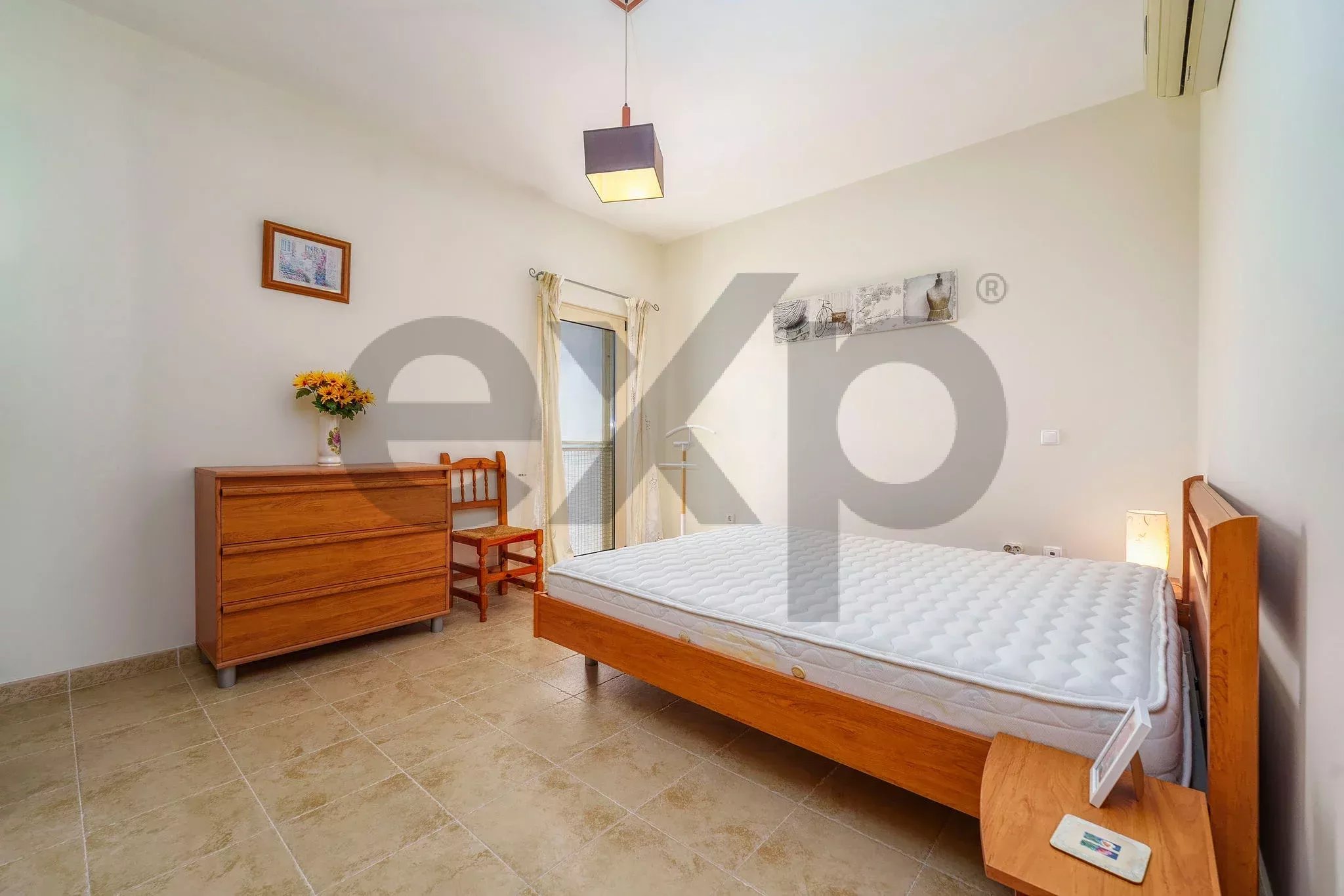 T3 Townhouse in the center of Moncarapacho