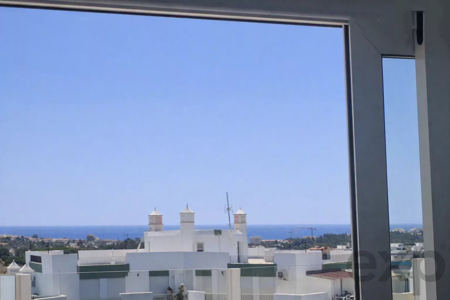 Penthouse exclusif de 3 chambres avec terrasse privée de 119 m², vue mer Portimão et Alvor, et vues panoramiques