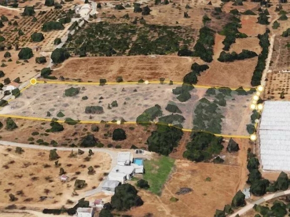 Rustic Land in Vale da Mó – Faro | 16,170 m²