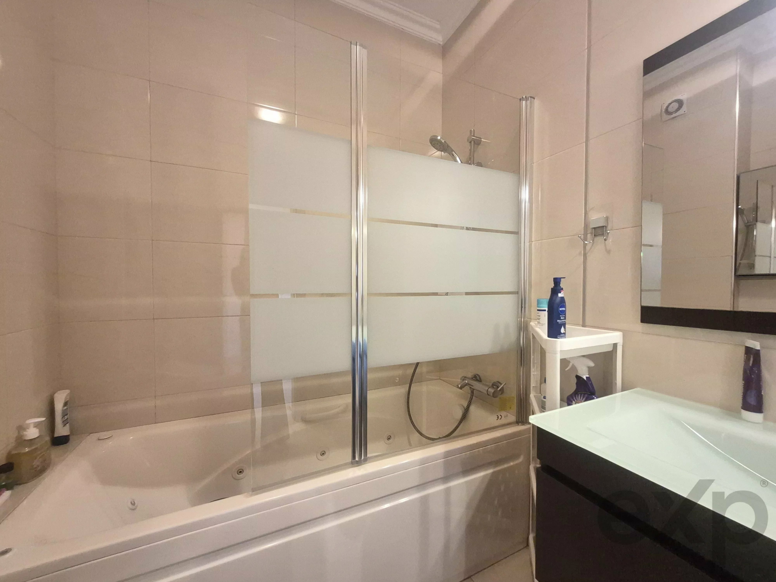 3 Bedroom Apartment, duple garage, Ferragudo area.