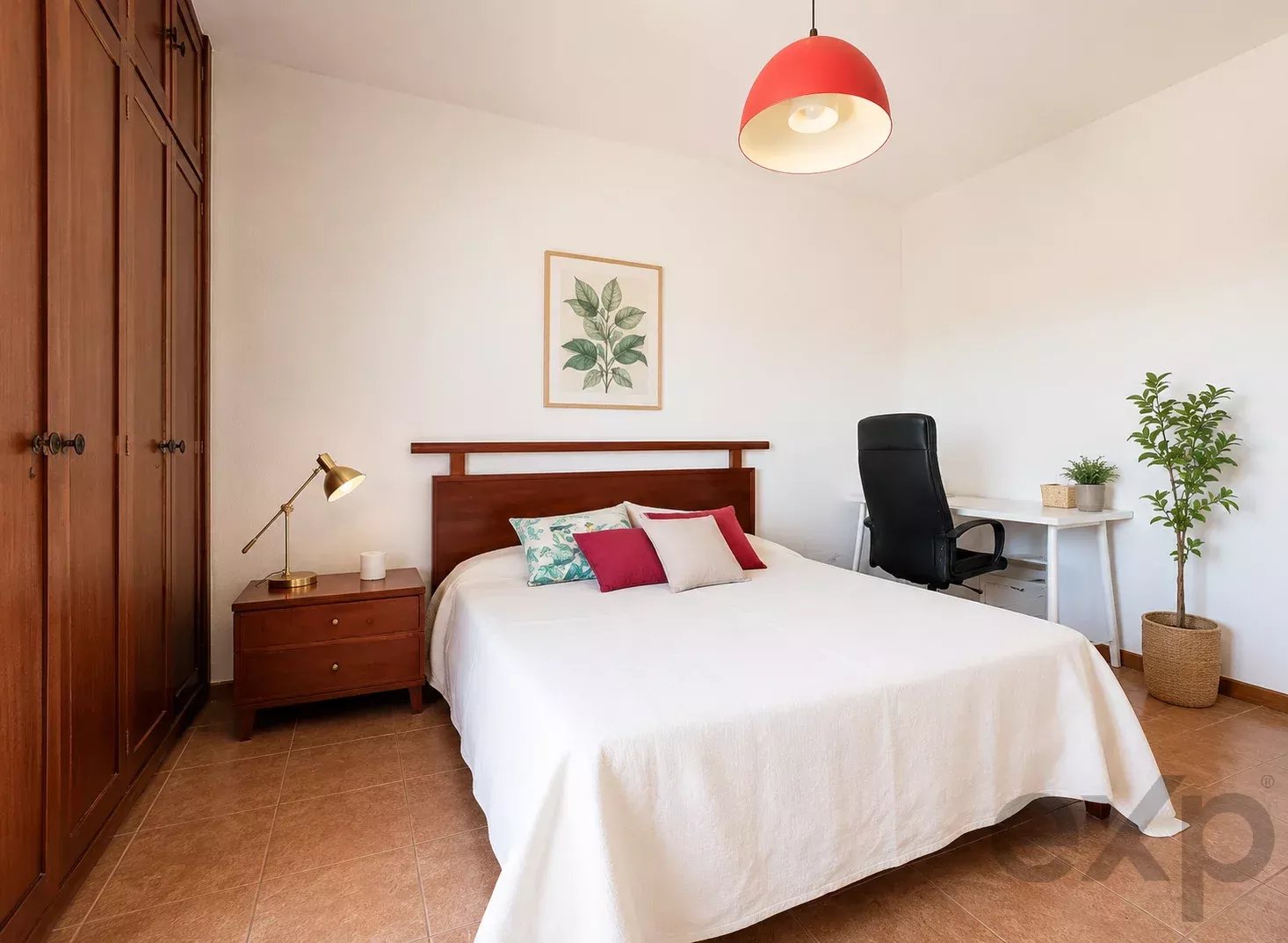 Elegant 3-Bedroom Apartment with Stunning Views over the Ria Formosa