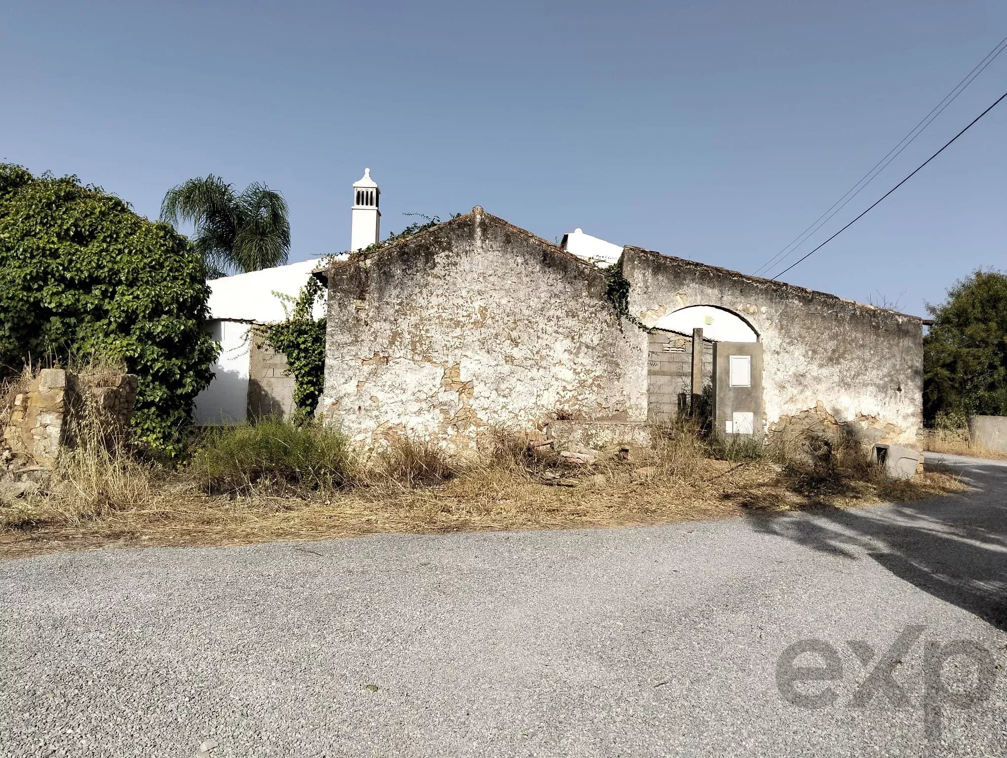 Ruin for Renovation or New Residential Development Project in Moncarapacho – Olhão – Faro – Algarve