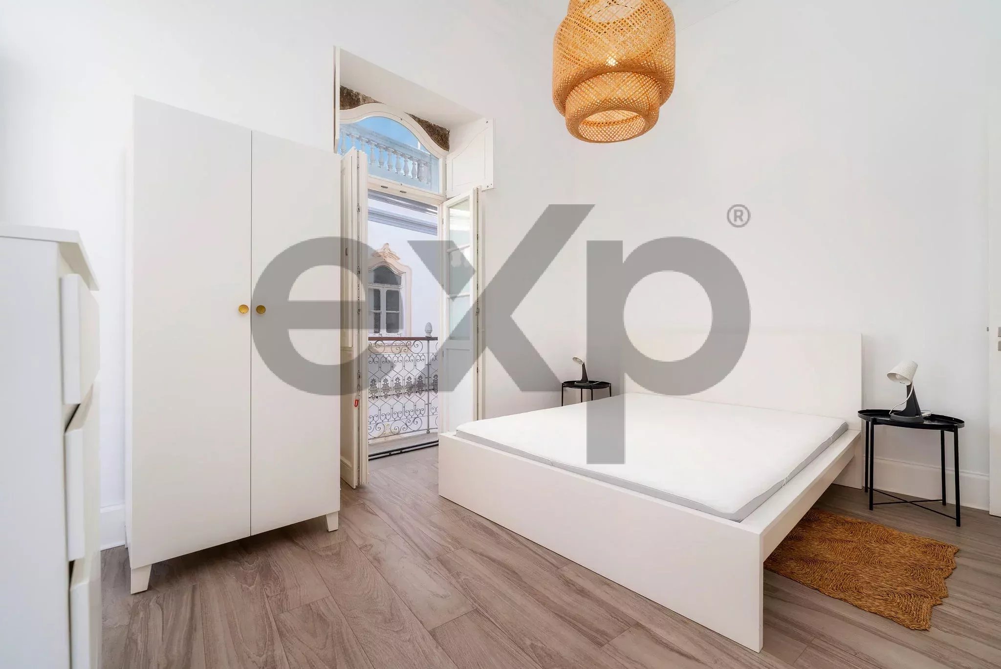 Stunning Large Townhouse in the Heart of Olhão