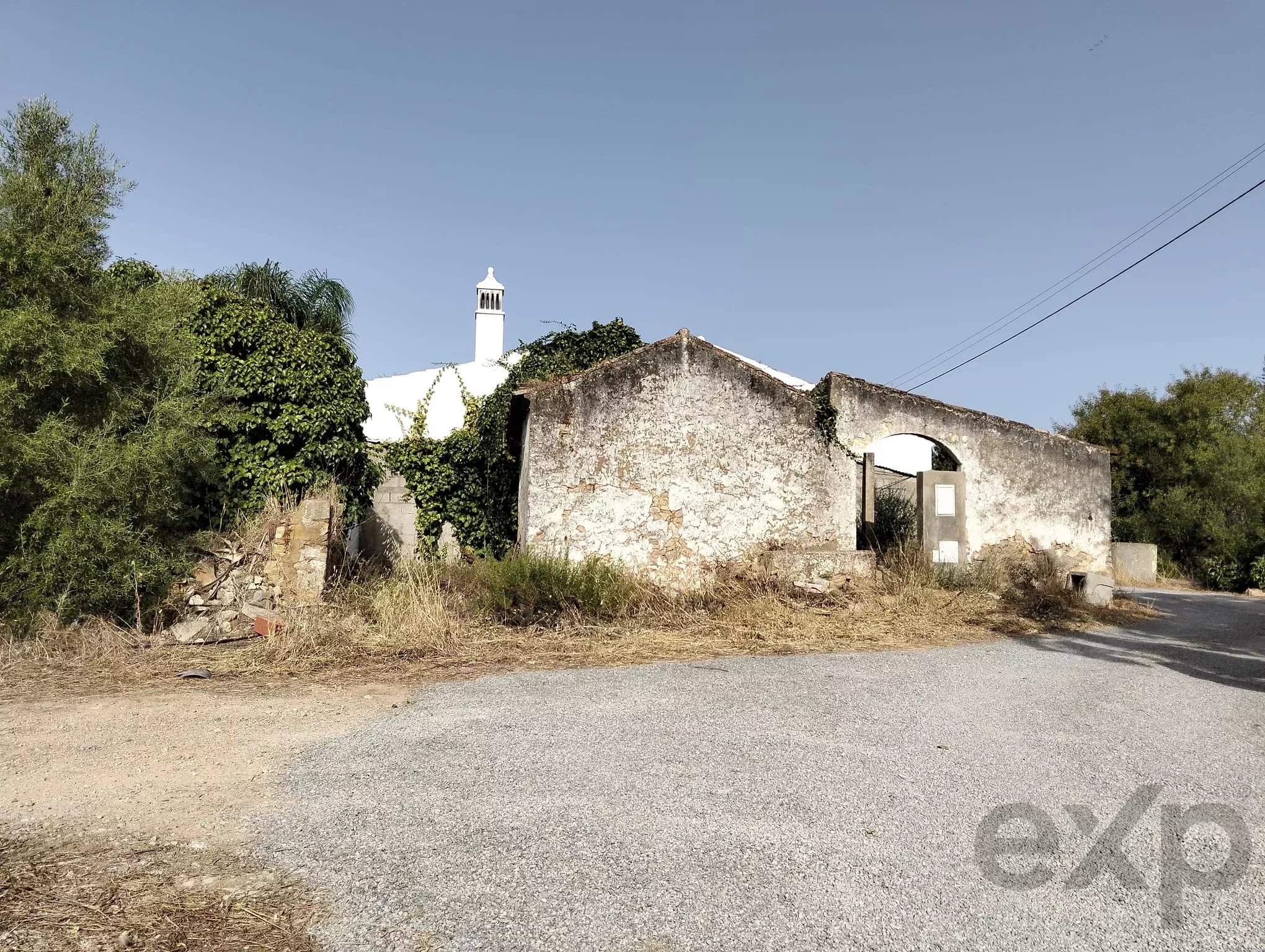 Ruin for Renovation or New Residential Development Project in Moncarapacho – Olhão – Faro – Algarve