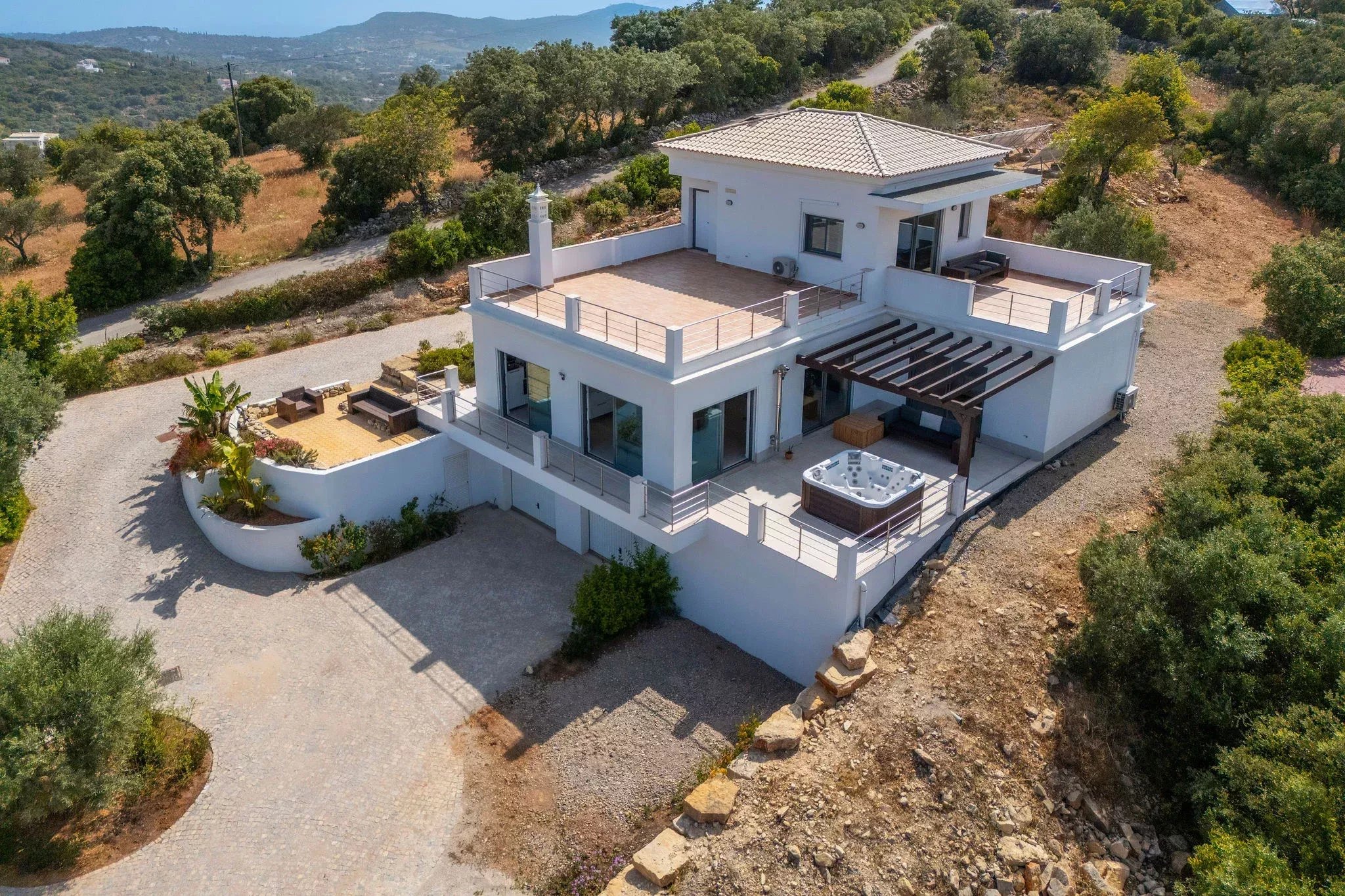 T3 Villa with magnificent views, close to São Bras de Alportel, Loule and Faro
