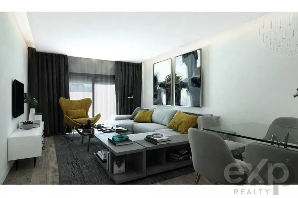 Contemporary 3-Bedroom Townhouse with Private Pool & Sea Views | Fuseta, Algarve