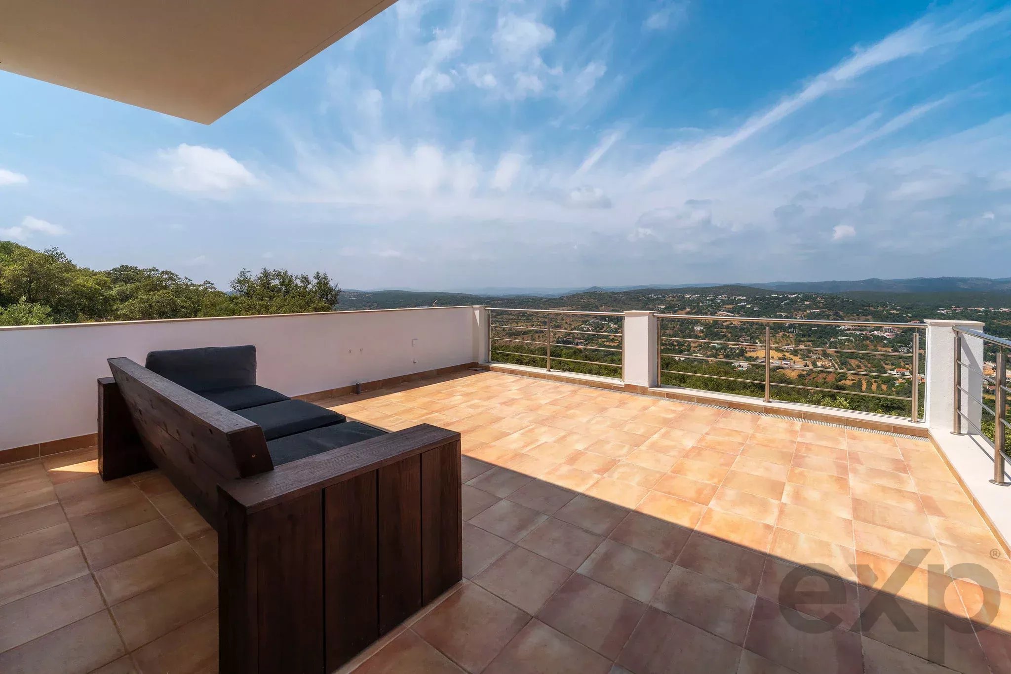T3 Villa with magnificent views, close to São Bras de Alportel, Loule and Faro