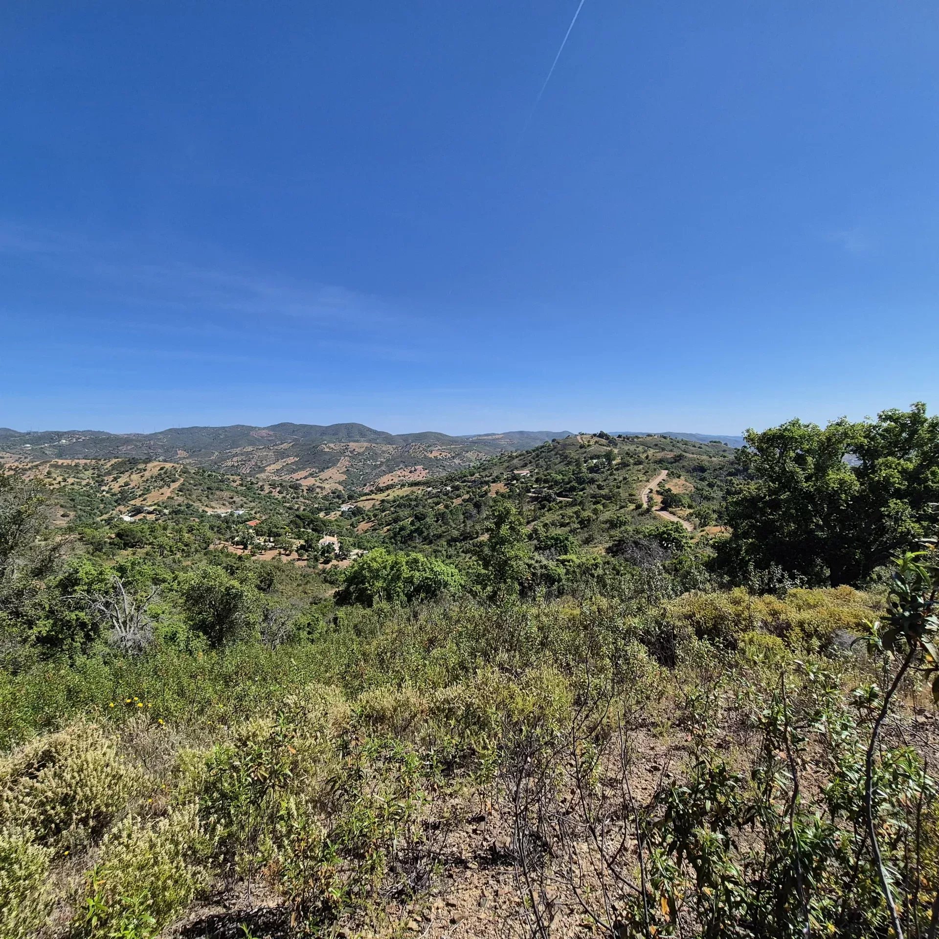 Rustic land in Alqueivinho