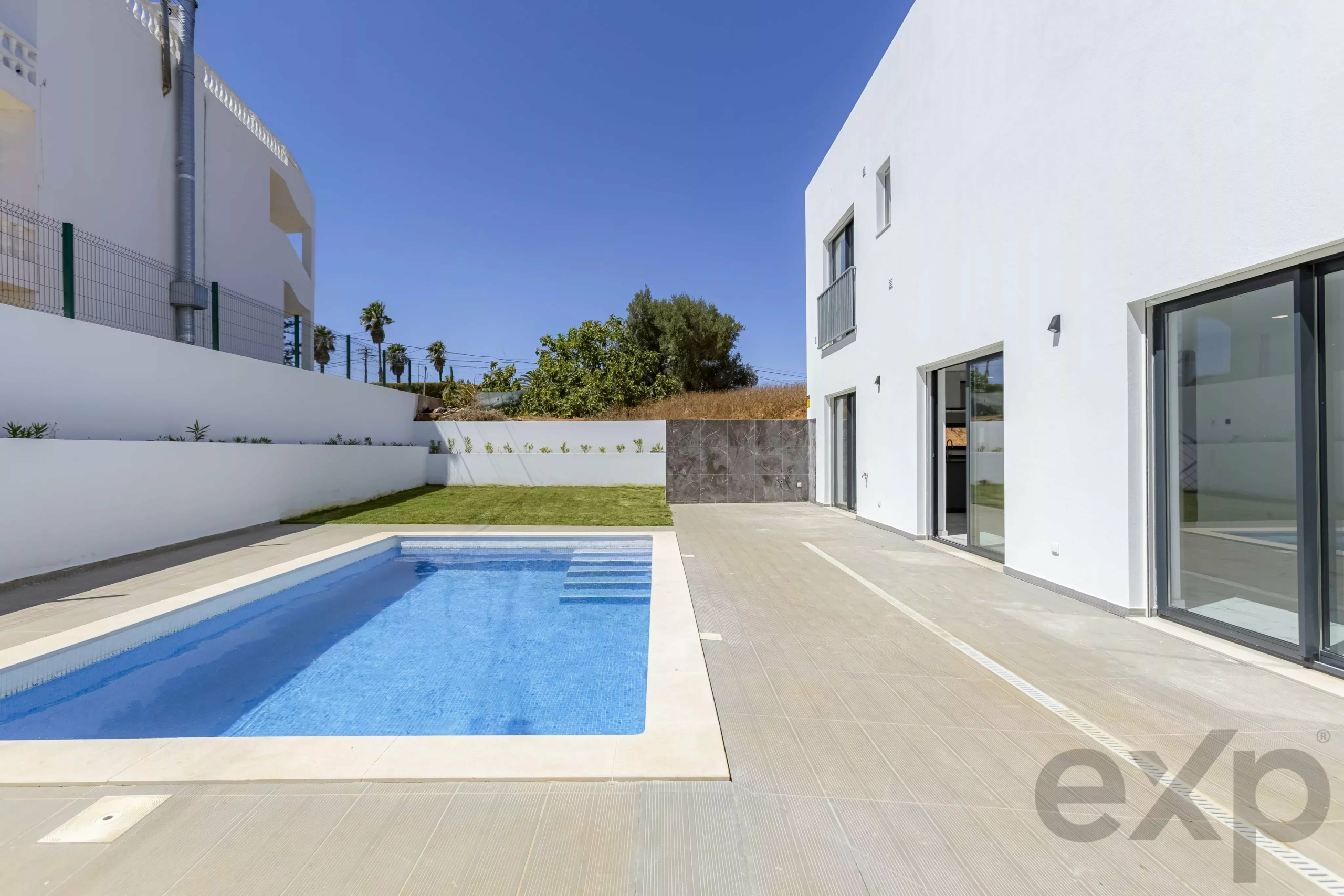 New-Build Villa with Private Pool, Steps from Meia Praia, Lagos