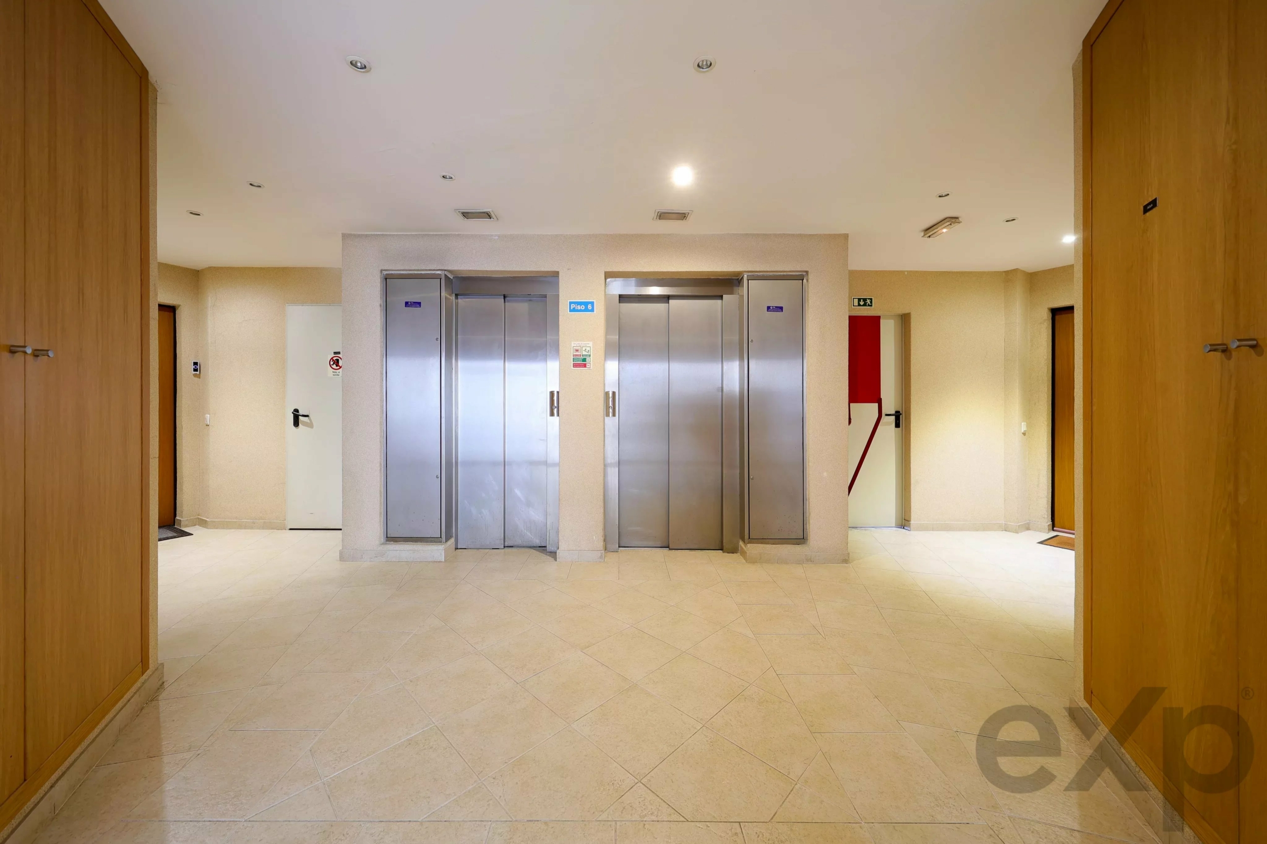 Penthouse exclusif de 3 chambres avec terrasse privée de 119 m², vue mer Portimão et Alvor, et vues panoramiques