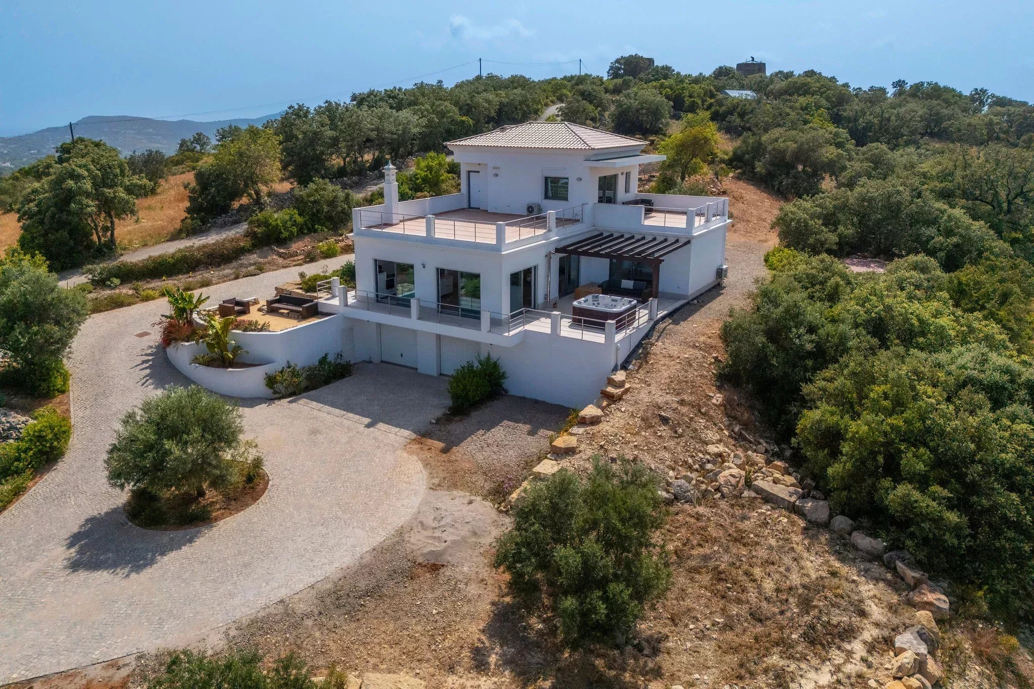 T3 Villa with magnificent views, close to São Bras de Alportel, Loule and Faro