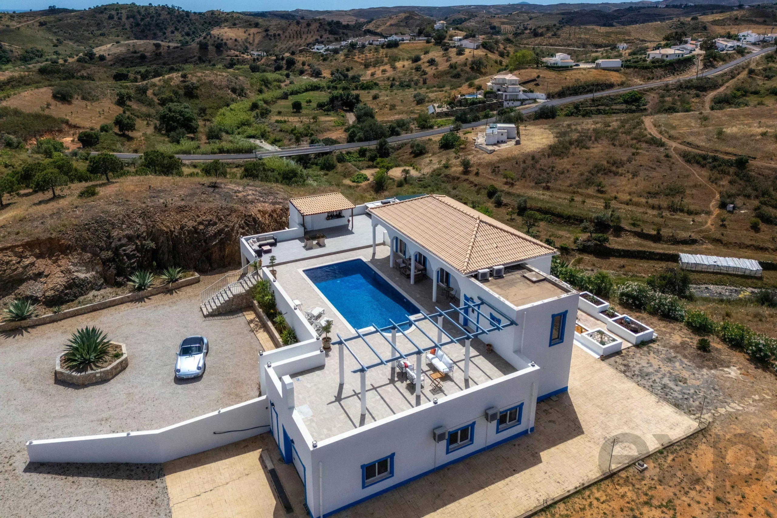 Renovated 5 Bed Countryside Villa with Pool, Panoramic Views, 2 Hectares