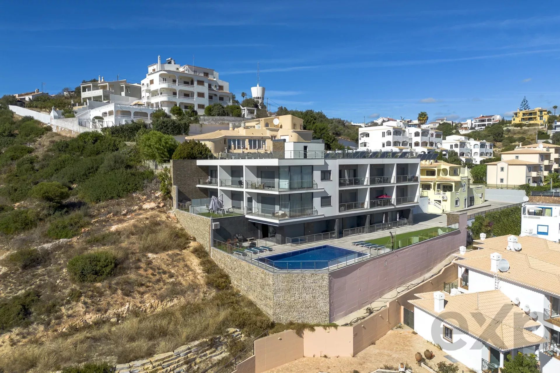 Apartamento T1 de Luxo com Vista Mar em Albufeira