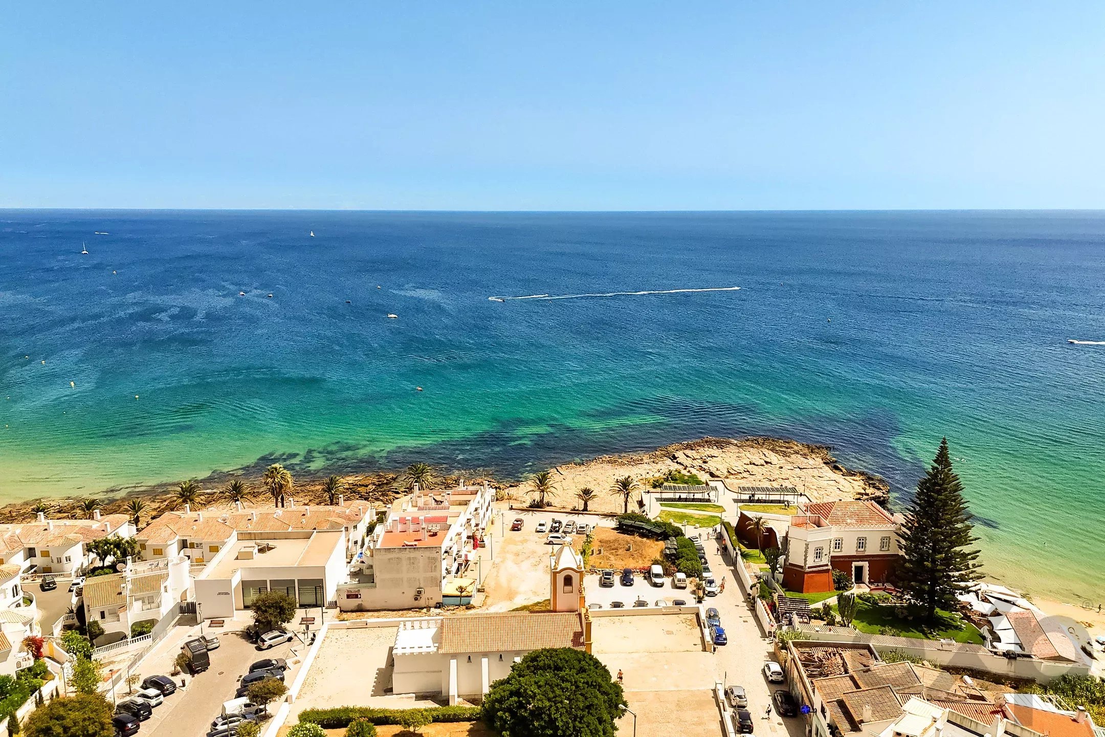 Rare 3-Bedroom Apartment with Sea Views in Praia da Luz