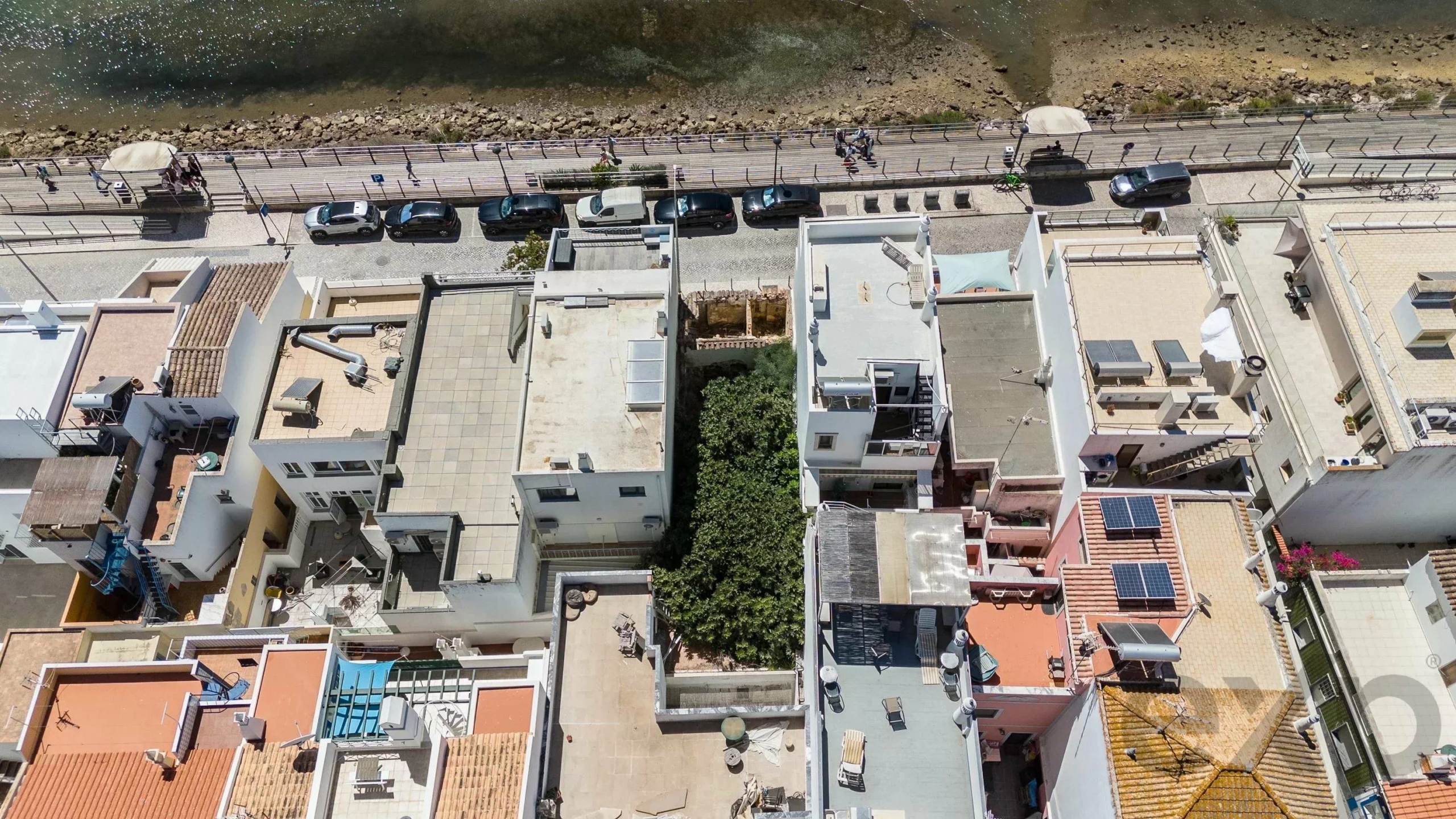 Moradia com projeto aprovado, primeira linha sobre a Ria Formosa, Cabanas de Tavira