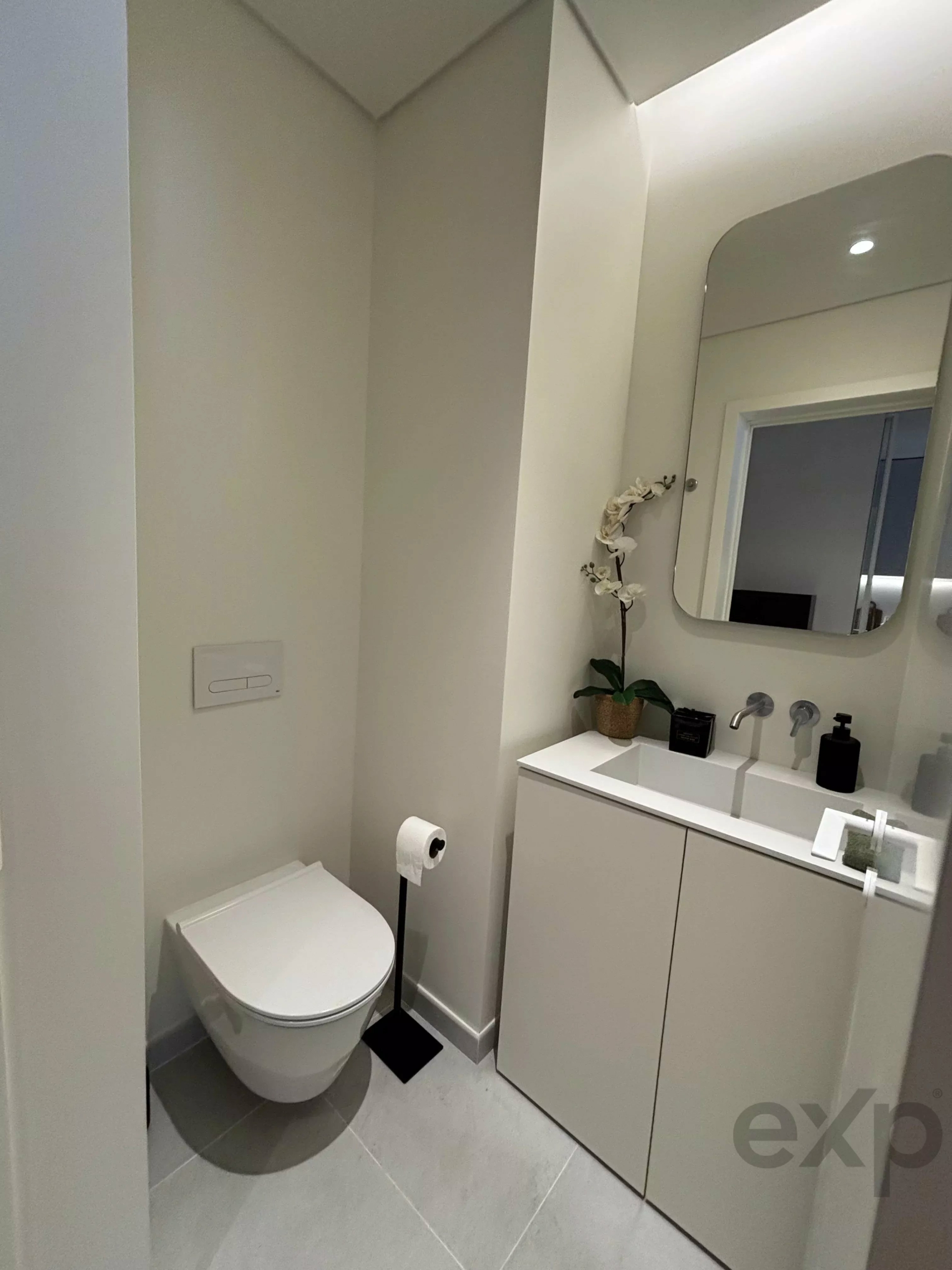 Viver de Luxo Frente ao Mar no Horizon Ocean Gardens: Apartamento T1 Novo em Quarteira