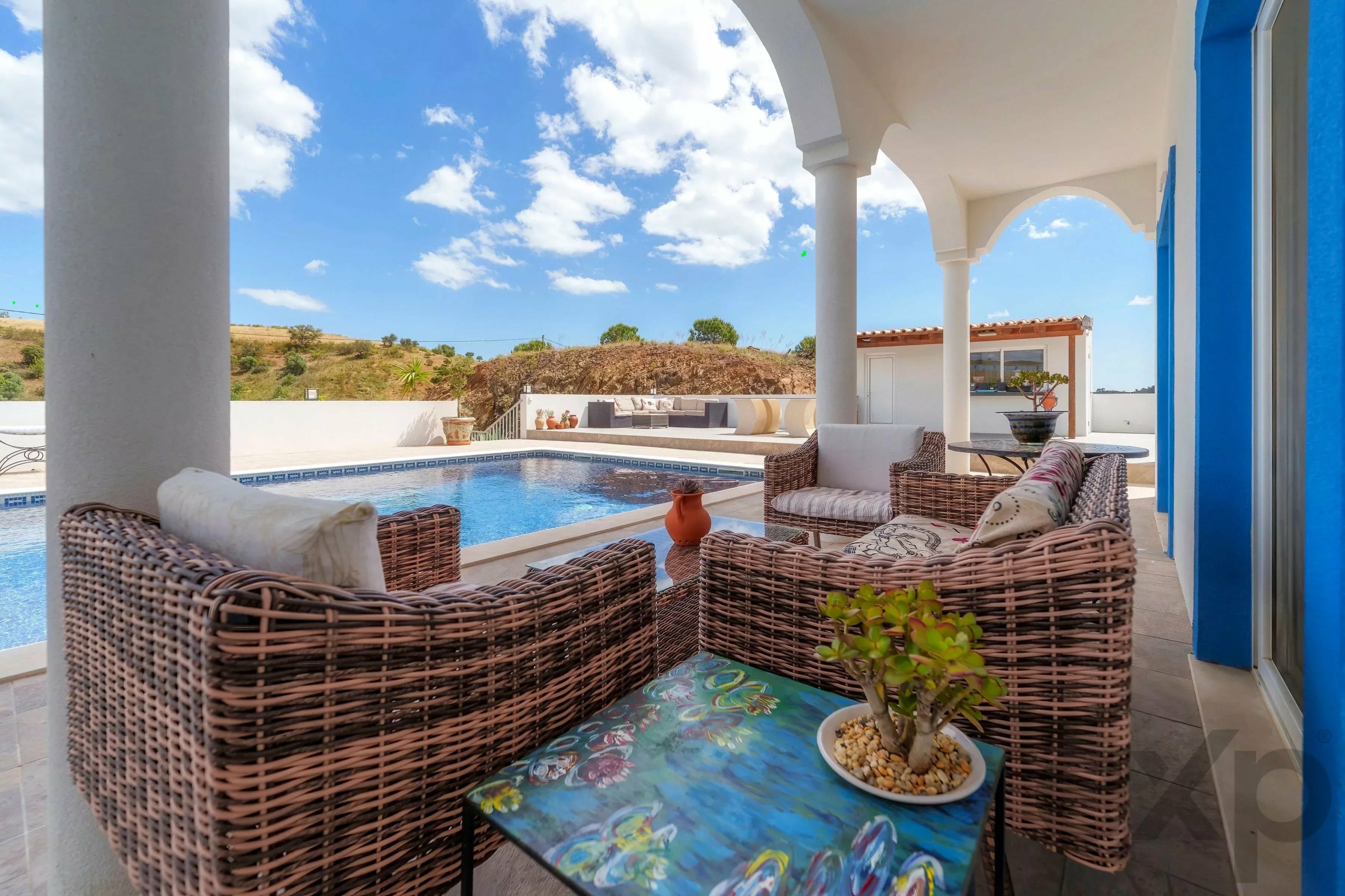 Renovated 5 Bed Countryside Villa with Pool, Panoramic Views, 2 Hectares