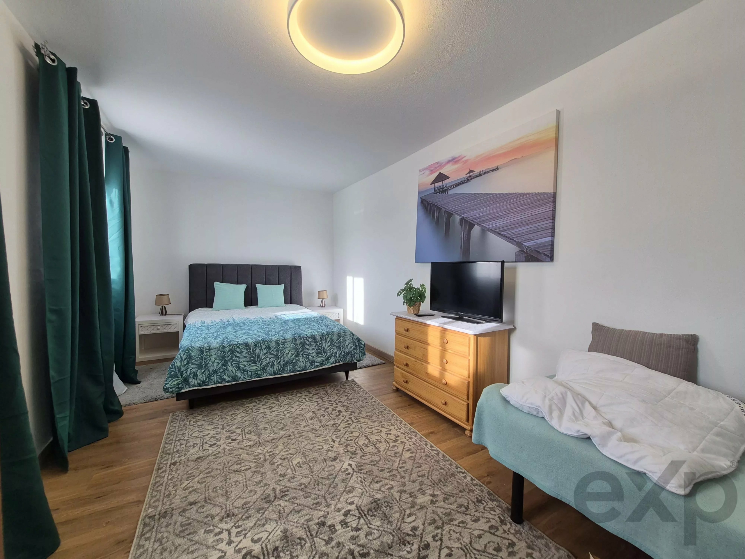 Renovated farmhouse ideally located in the middle of nature.