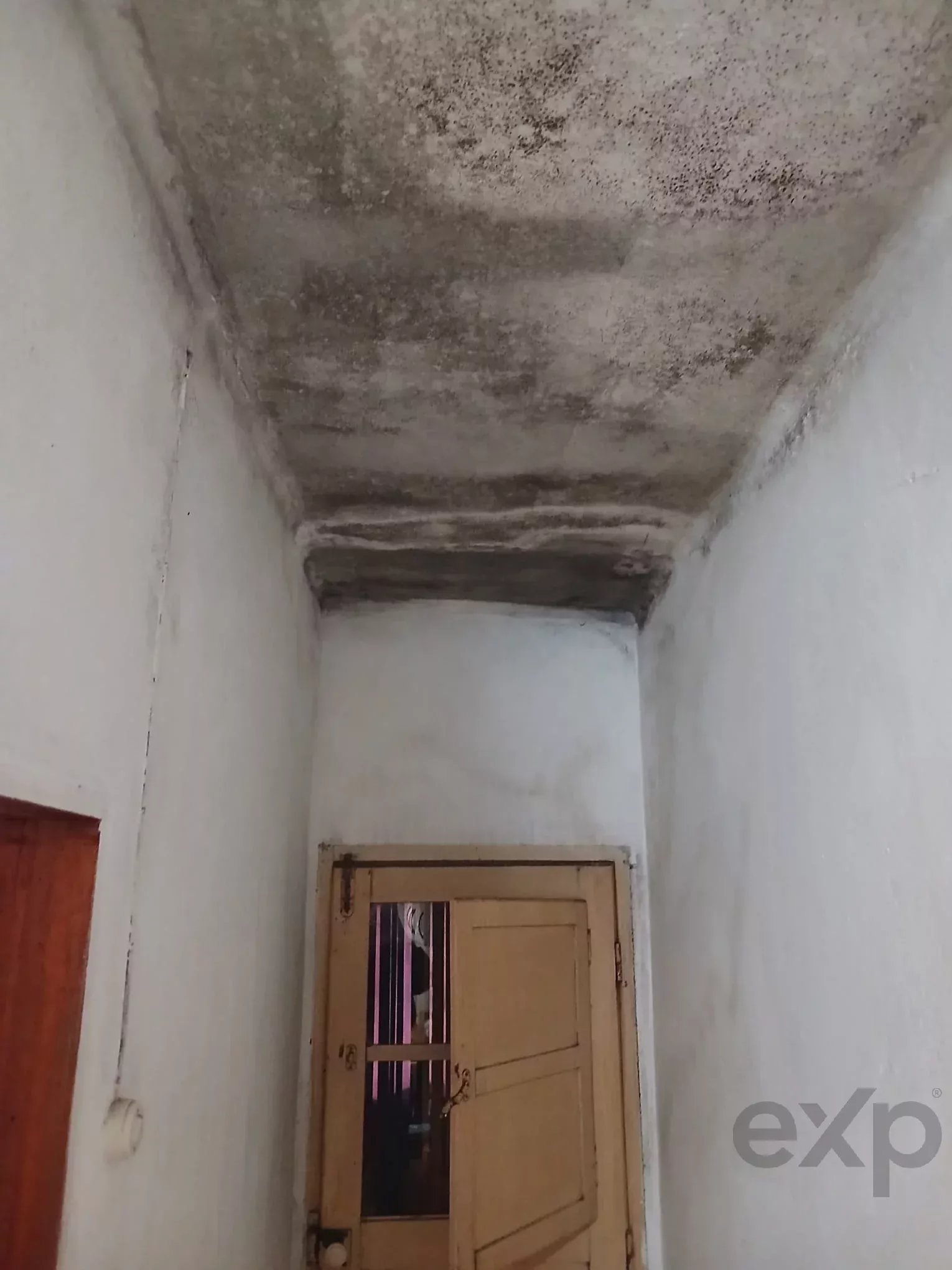 Maison d’une chambre avec terrasse sur le toit à Barreta – Olhão
