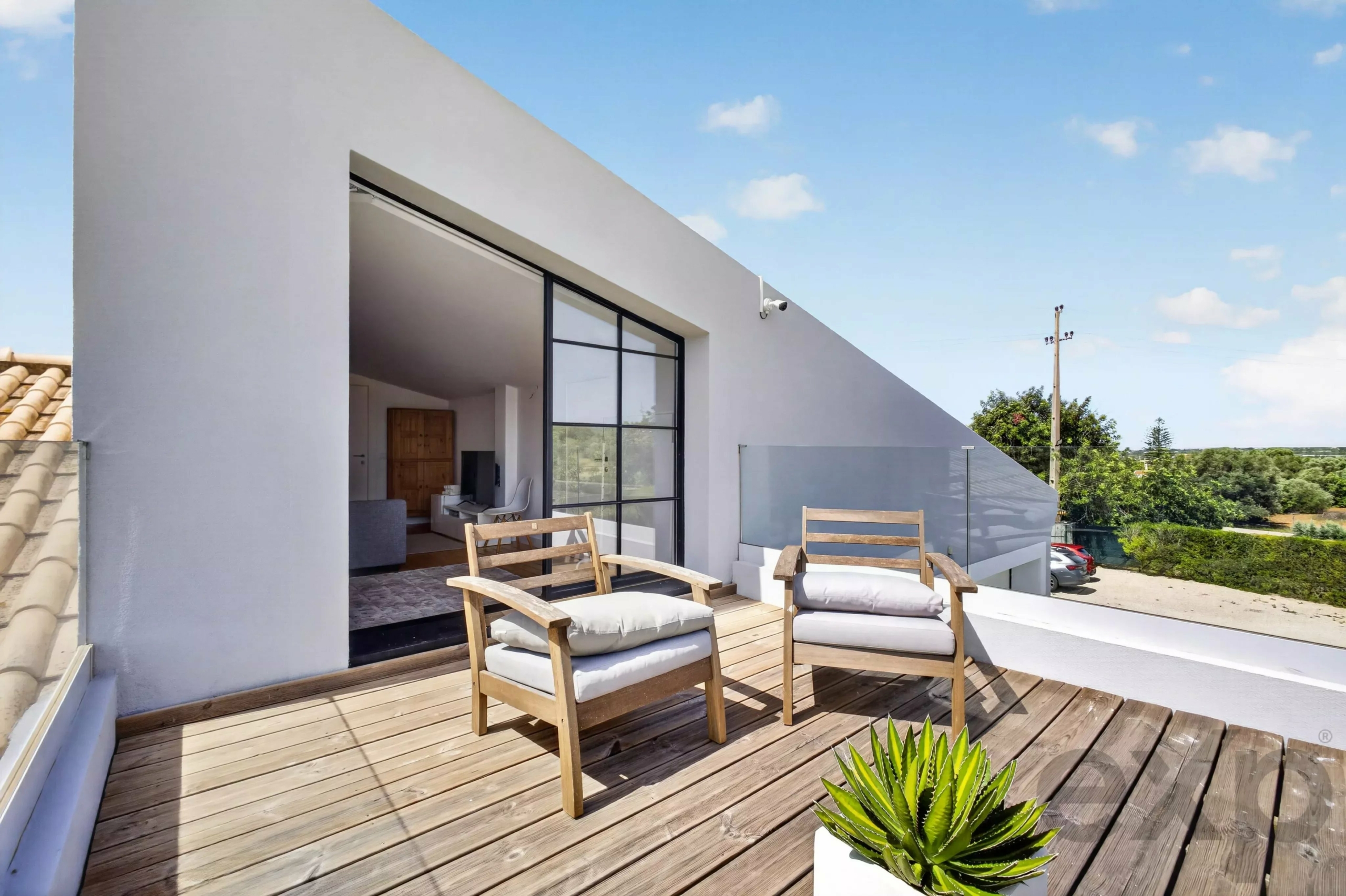 Luxury Single-Story Villa | 250 m² | 4 Bedrooms + Office | Private Pool | 2+ hectares | Vale da Rosa, Estoi, Faro